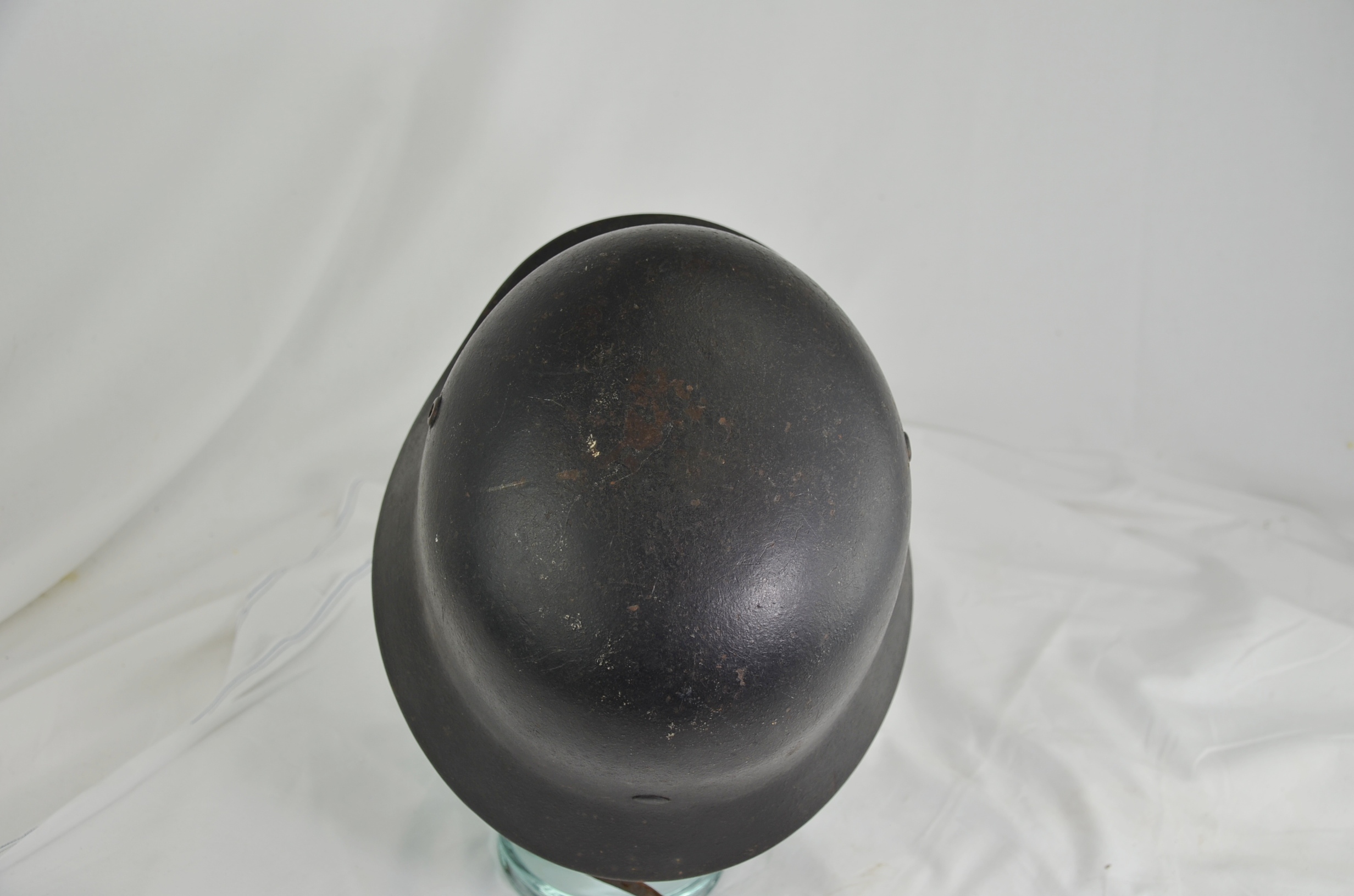 Original Kriegsmarine WW2 M35 Single Decal German Helmet - Image 7