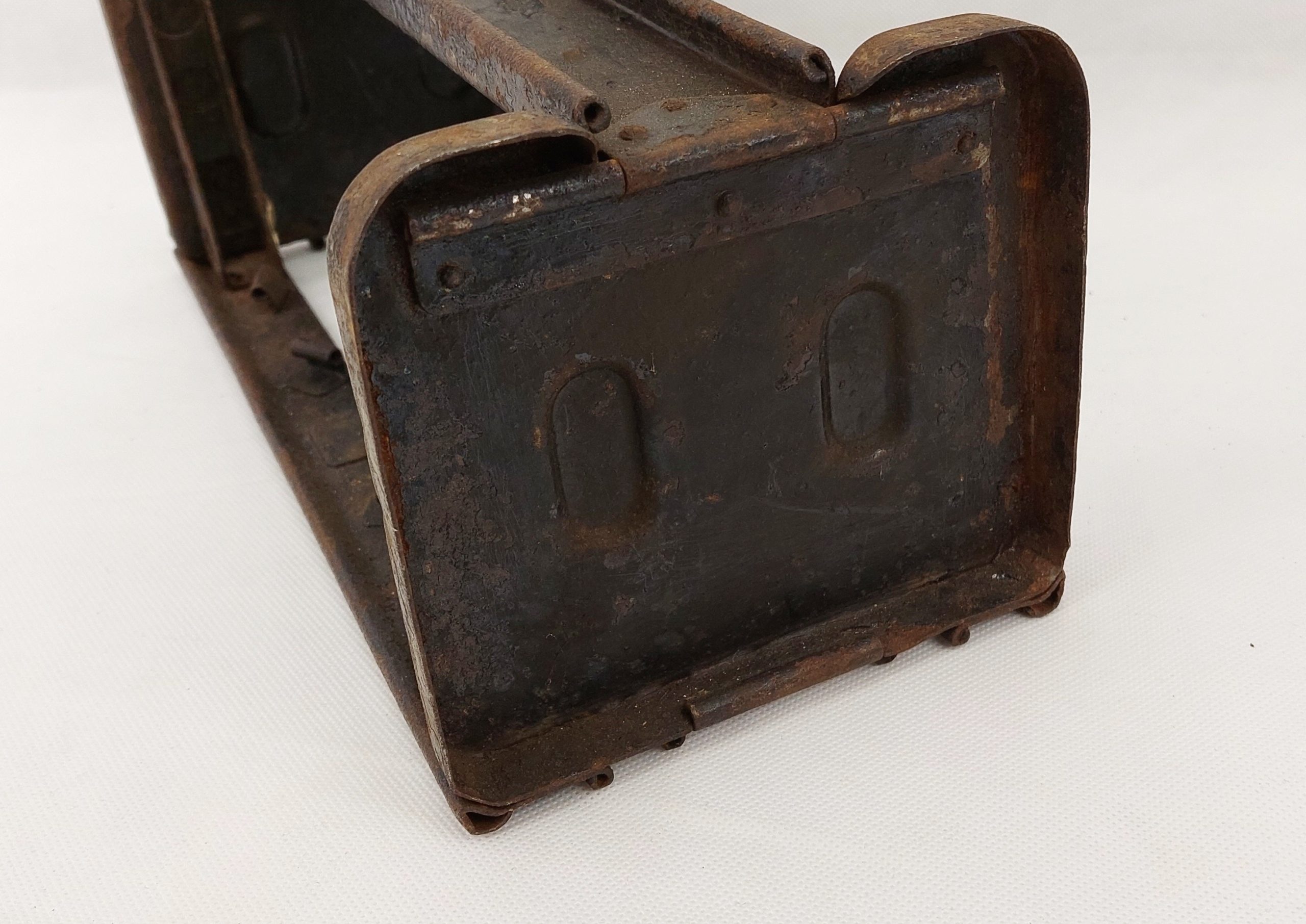 WW2 German MG42 Machinegun Drum Magazine Carrier - Image 3