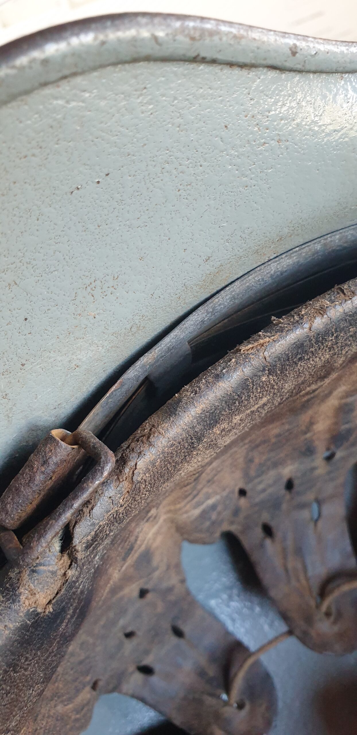 Original Nazi WW2 Wehrmacht M40 Helmet - Image 11