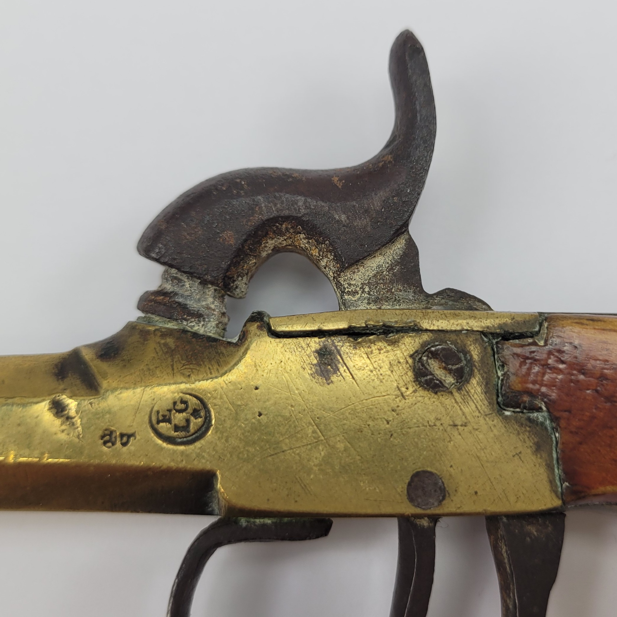 Brass Octagonal Barrelled Muff Pistol - Image 2