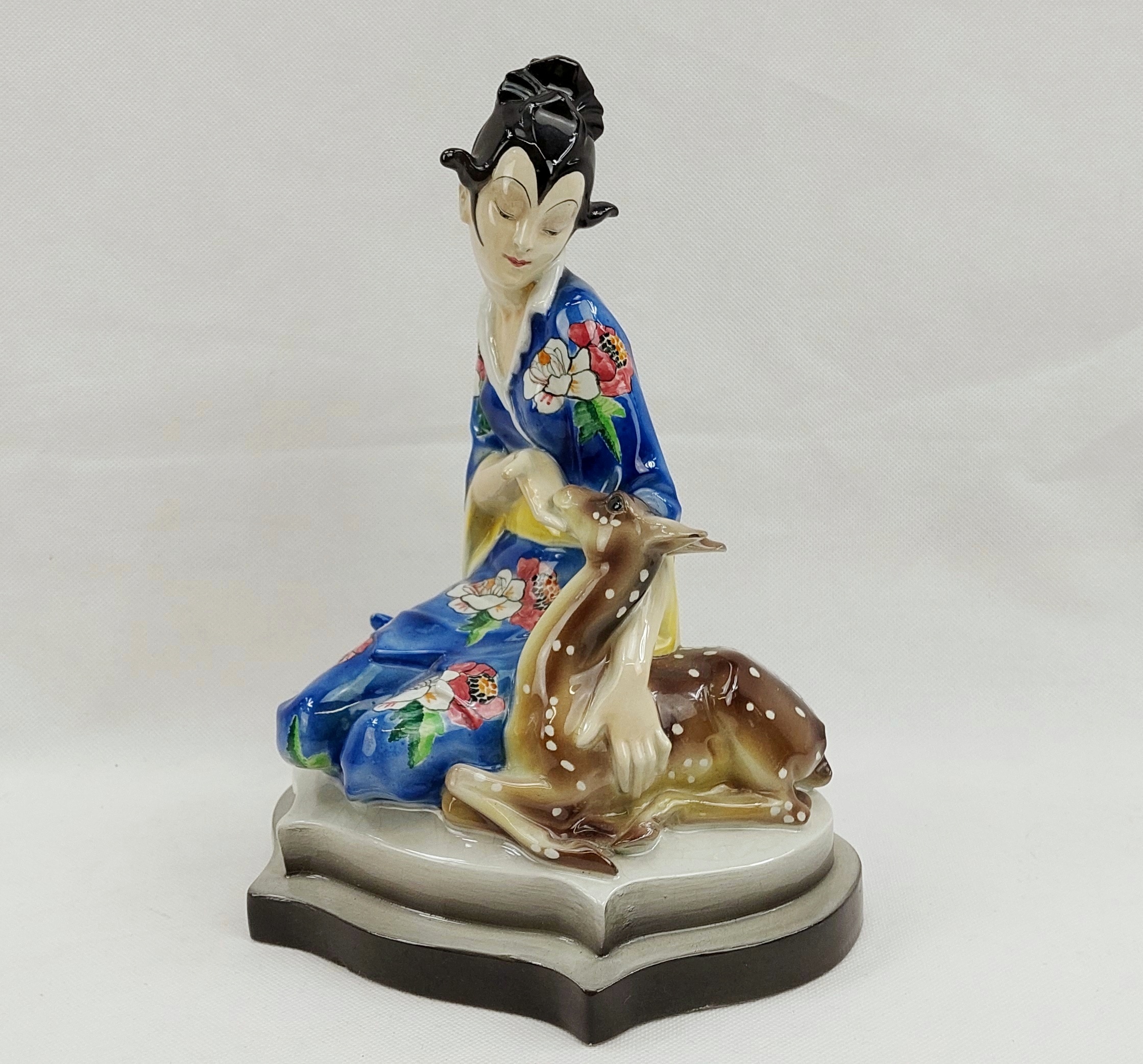 Circa 1928 Goldscheider Art Deco Figure Of A Japanese Lady With Attendant Fawn - Image 10