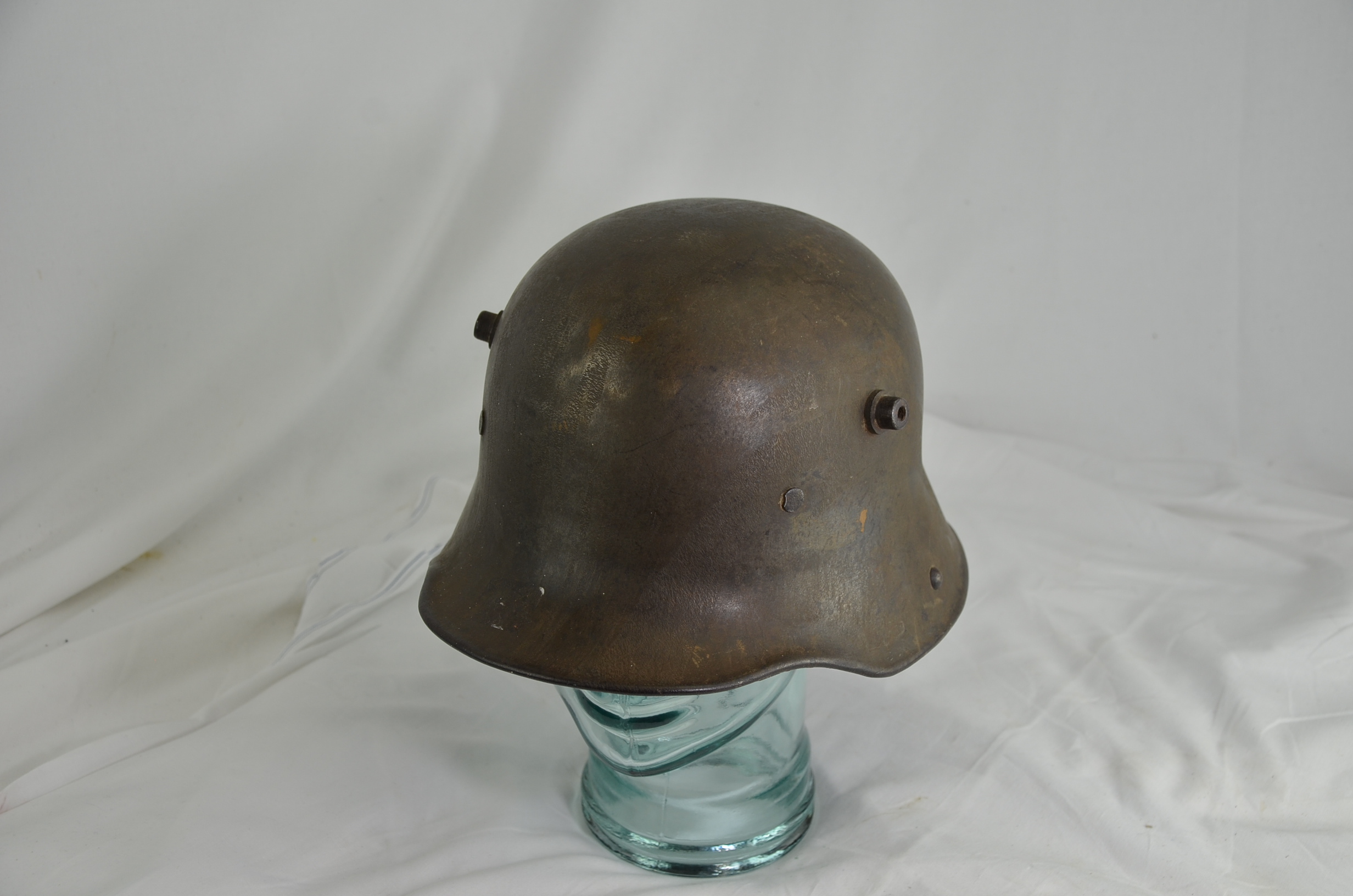 Original WW1 German M-16 Helmet - Image 3
