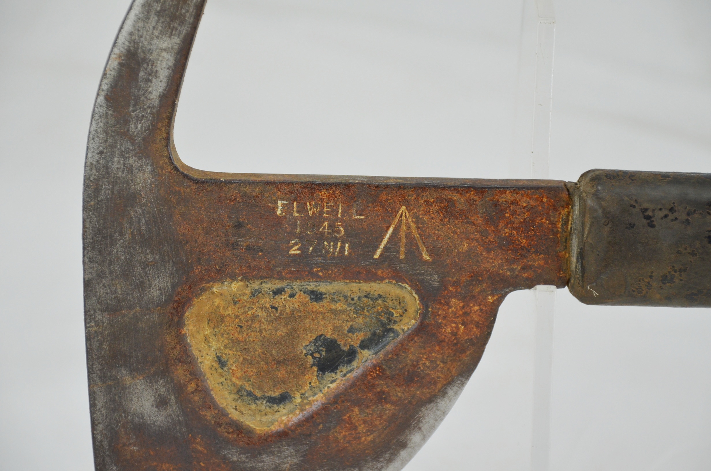 Original WWII RAF Escape Axe - Image 3