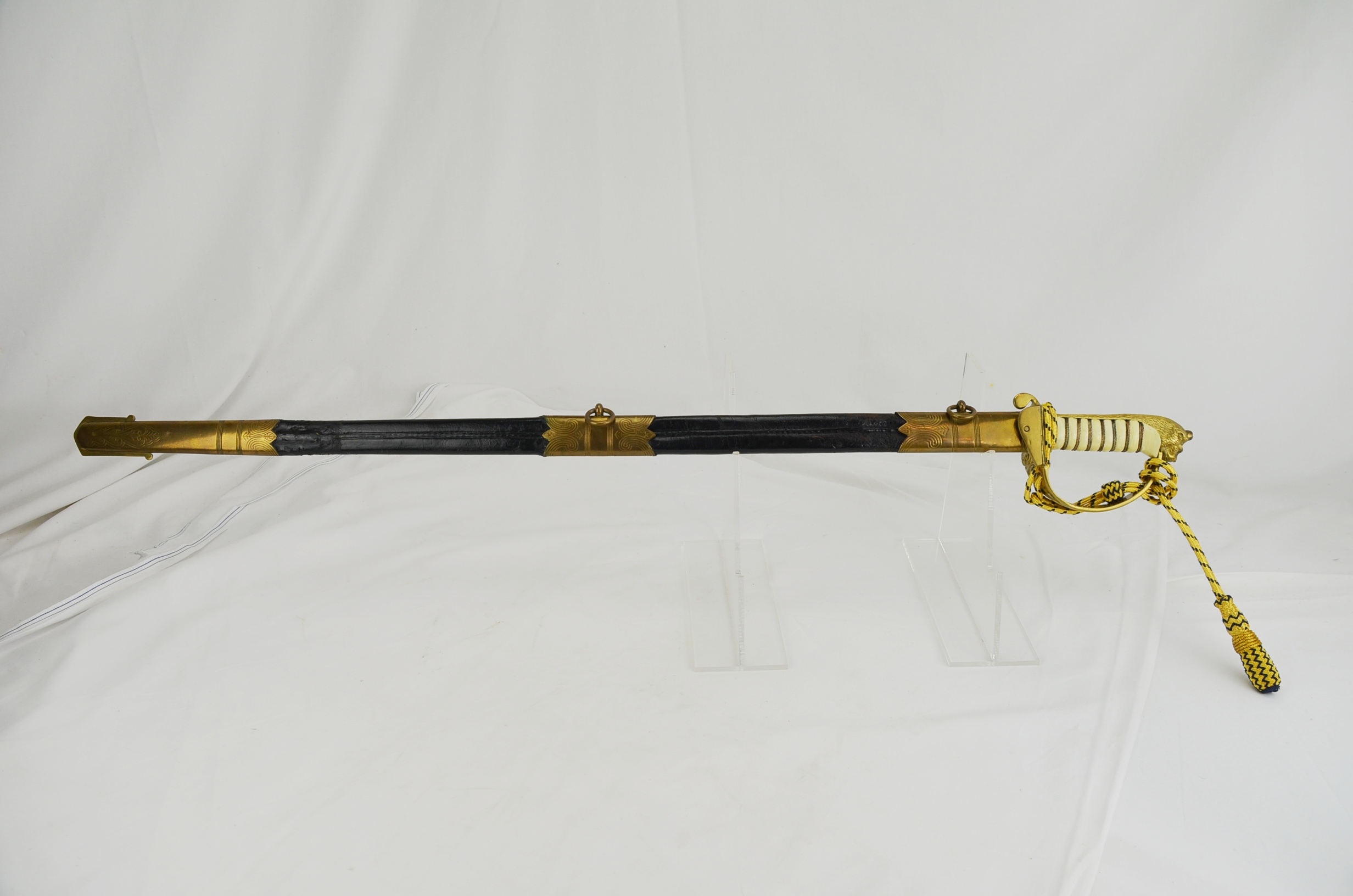 Early 20th Century Royal Navy Officers' Dress Sword - Image 3