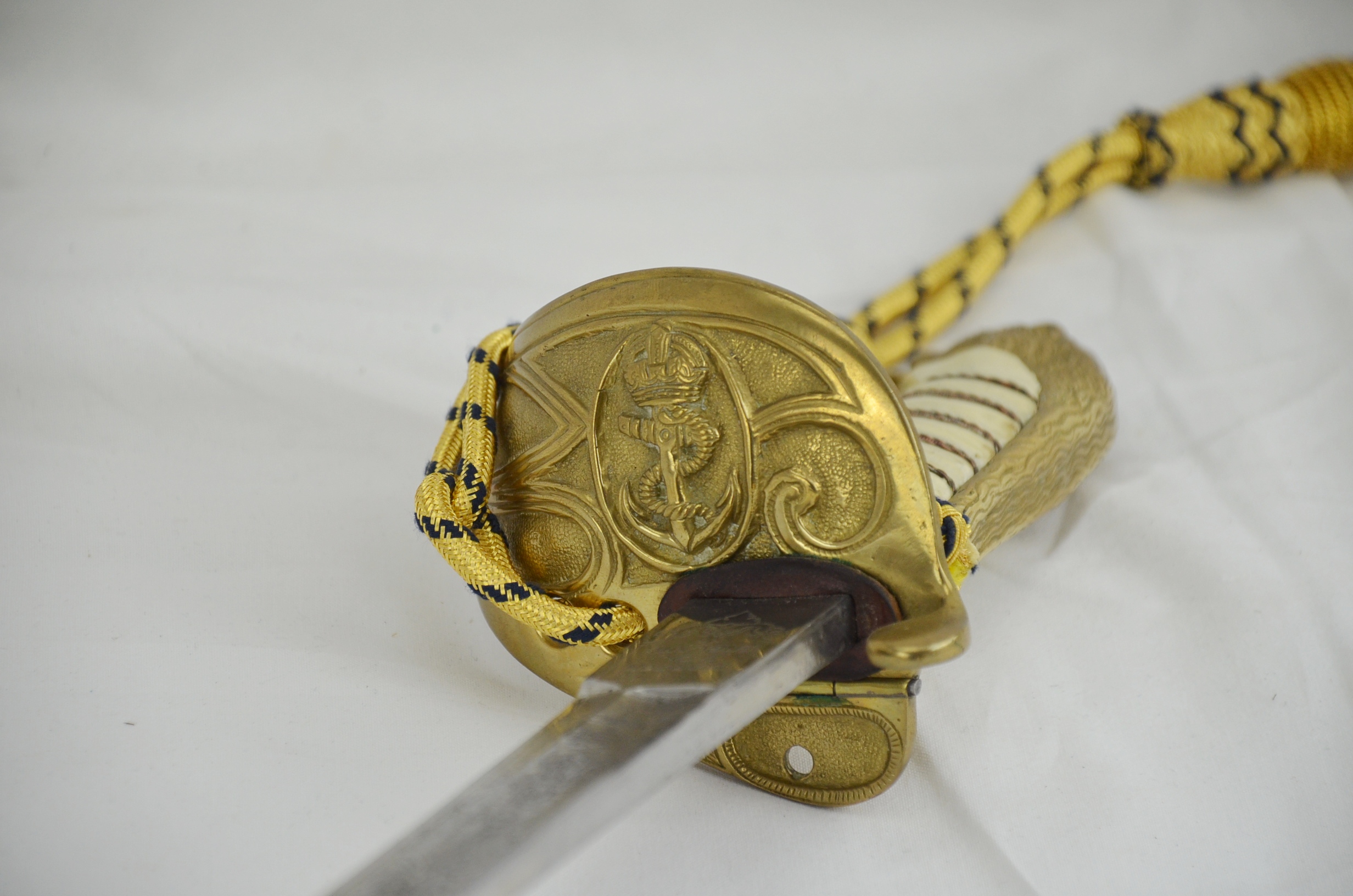 Early 20th Century Royal Navy Officers' Dress Sword - Image 12