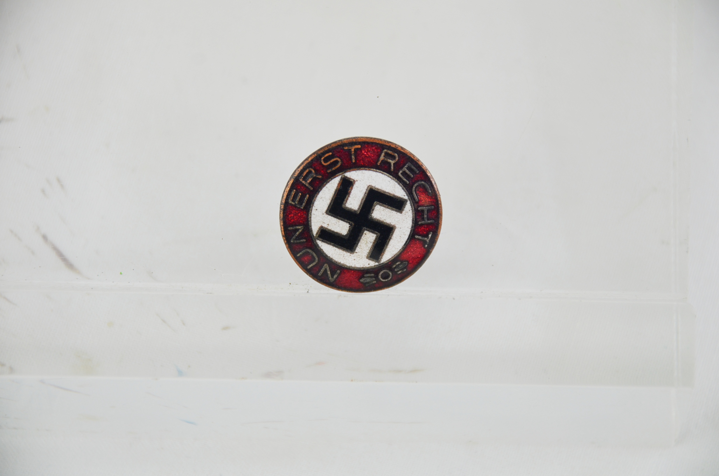 Early-Period Nazi Nun Erst Recht Pin Badge