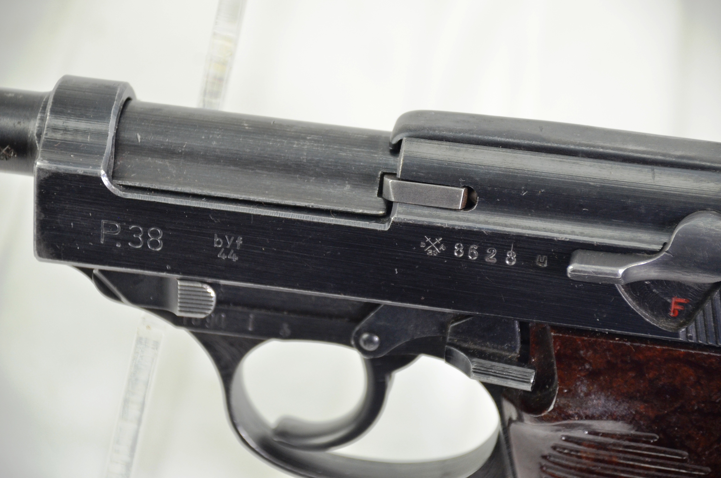 WW2 Walther P38 Pistol and Leather Holster - Image 6