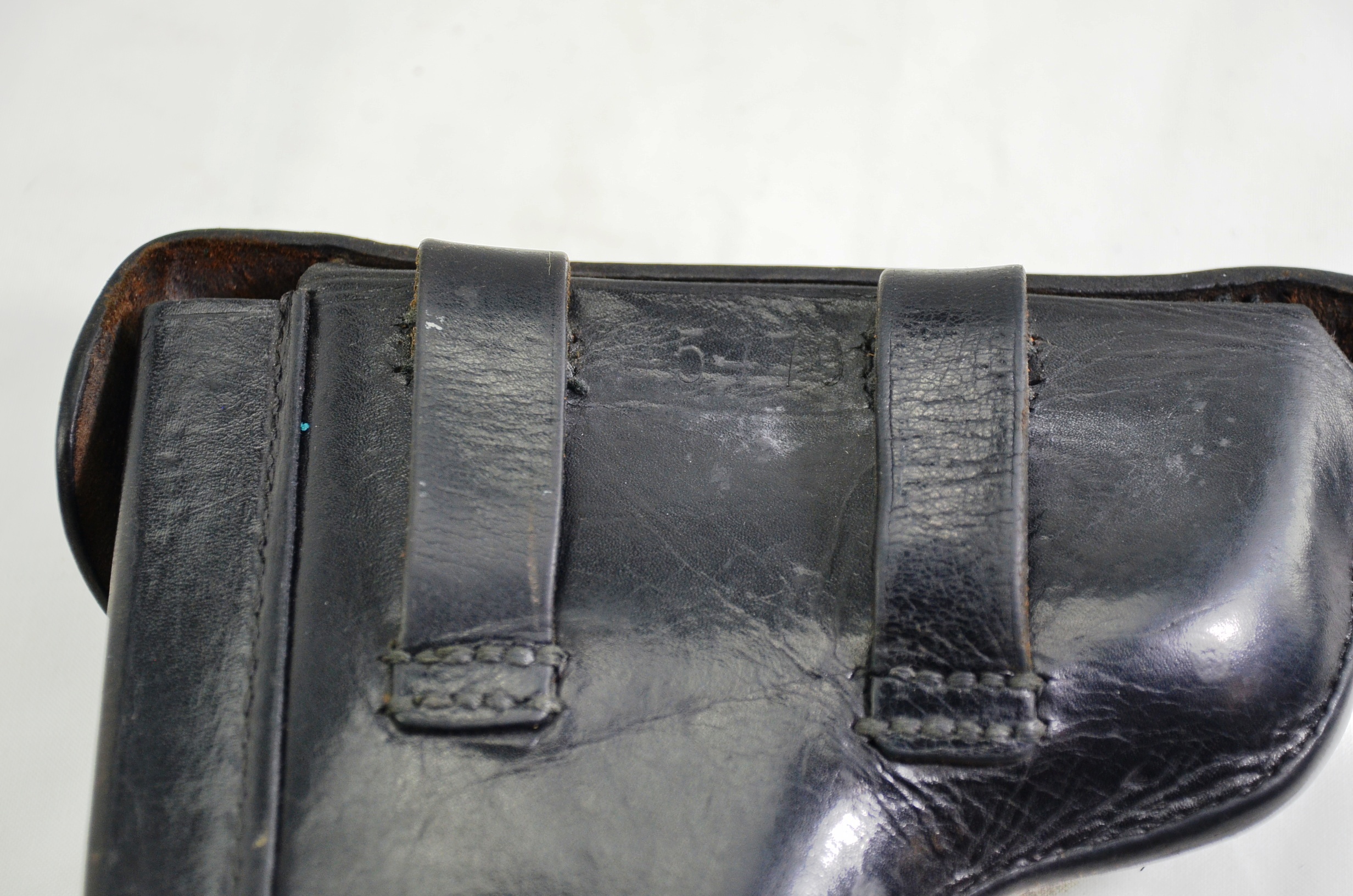 WW2 Walther P38 Pistol and Leather Holster - Image 11