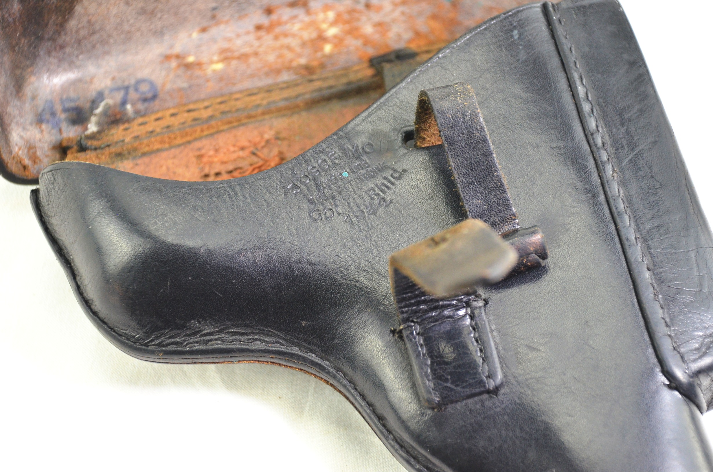 WW2 Walther P38 Pistol and Leather Holster - Image 12