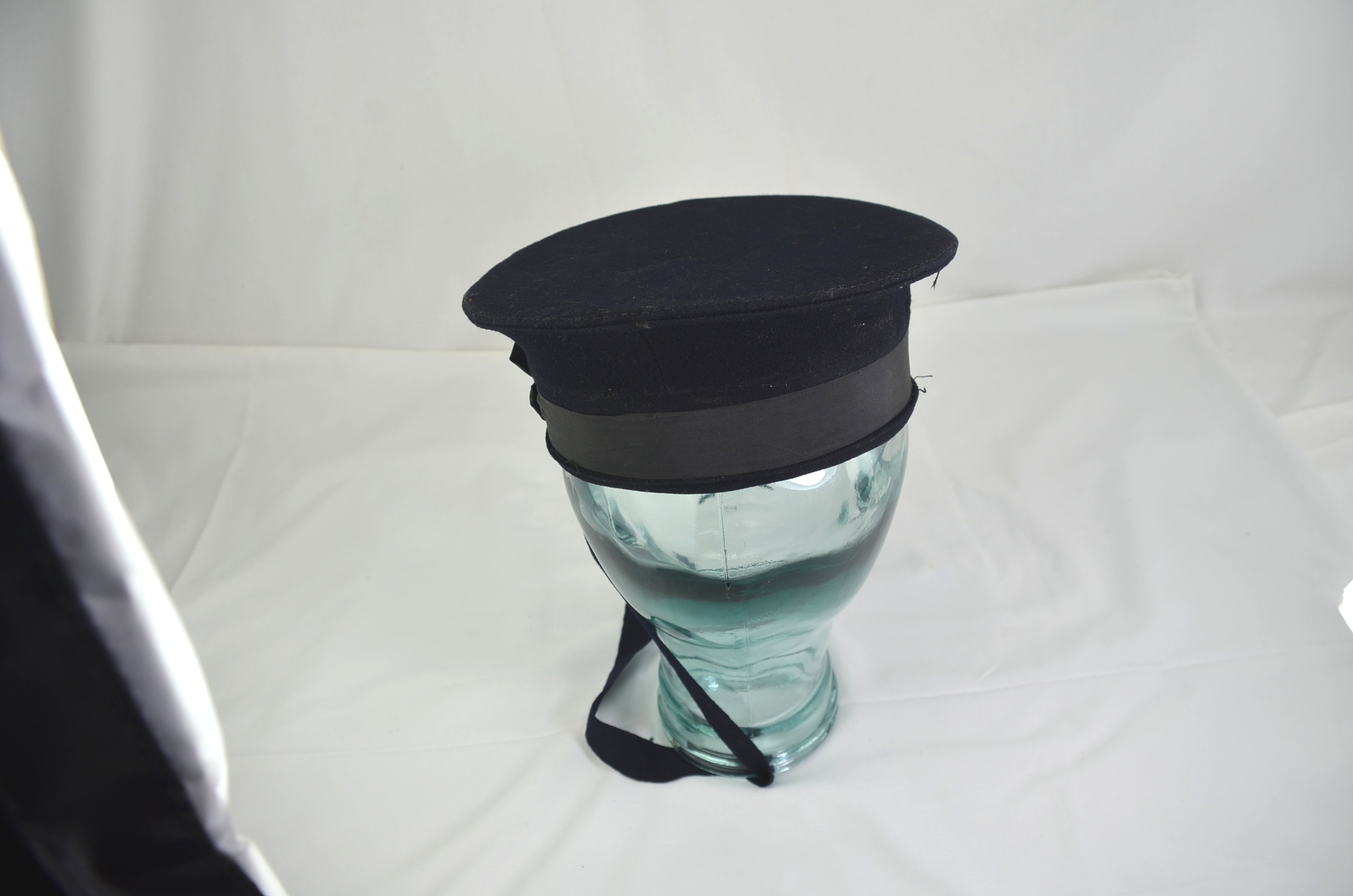 Royal Navy HMS Royal Sovereign Flat Cap - Image 4