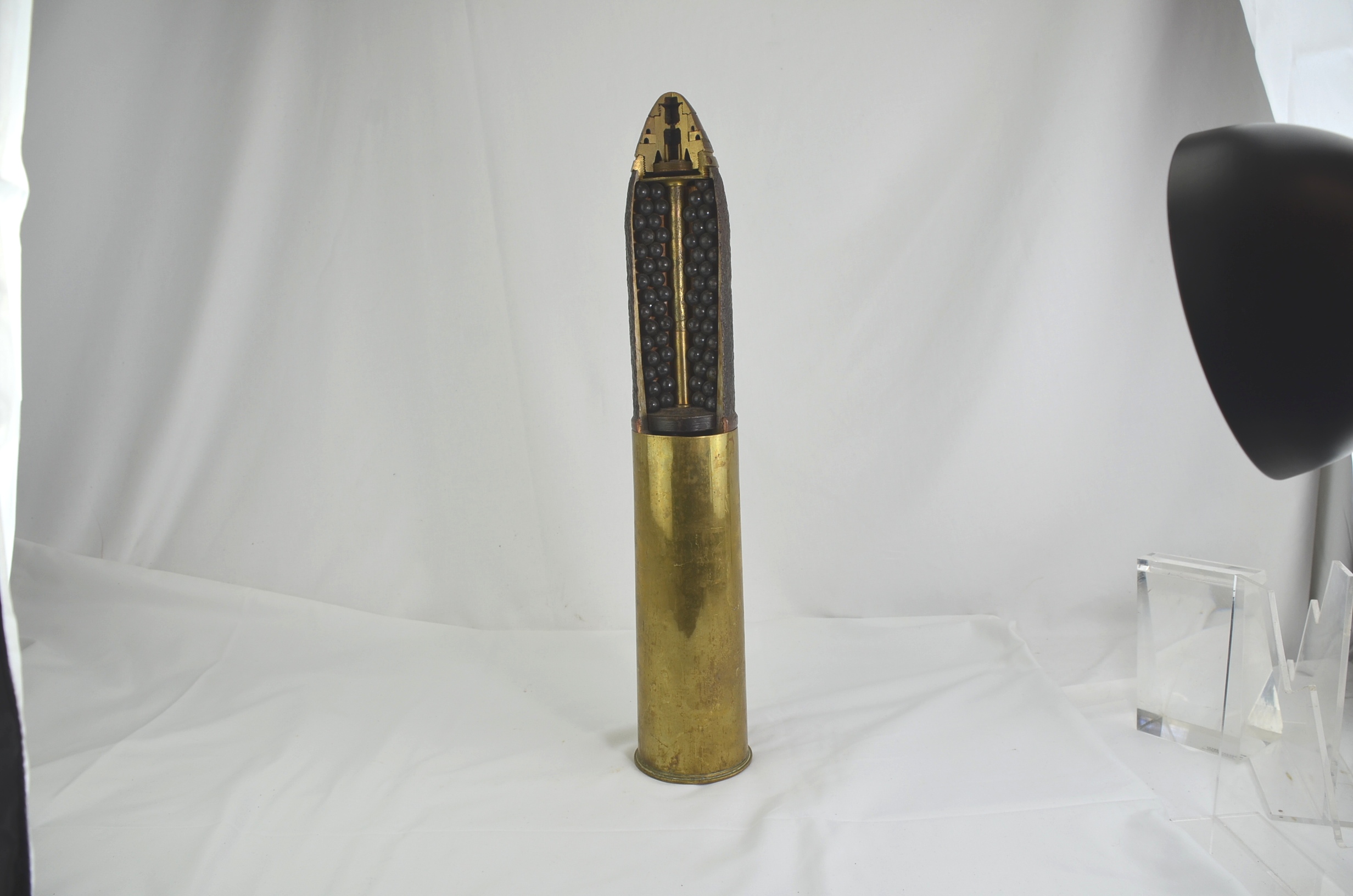Unique Ornamental WW1 18-Pounder Artillery Shell - Image 3