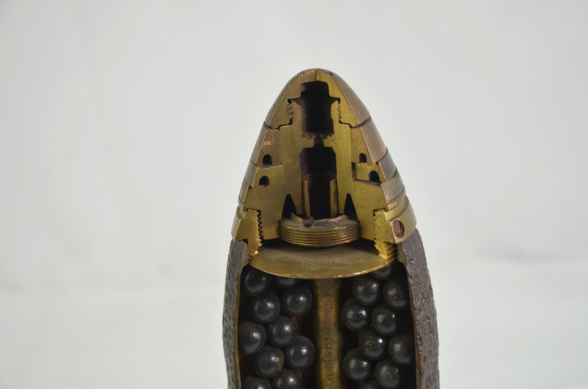 Unique Ornamental WW1 18-Pounder Artillery Shell - Image 8