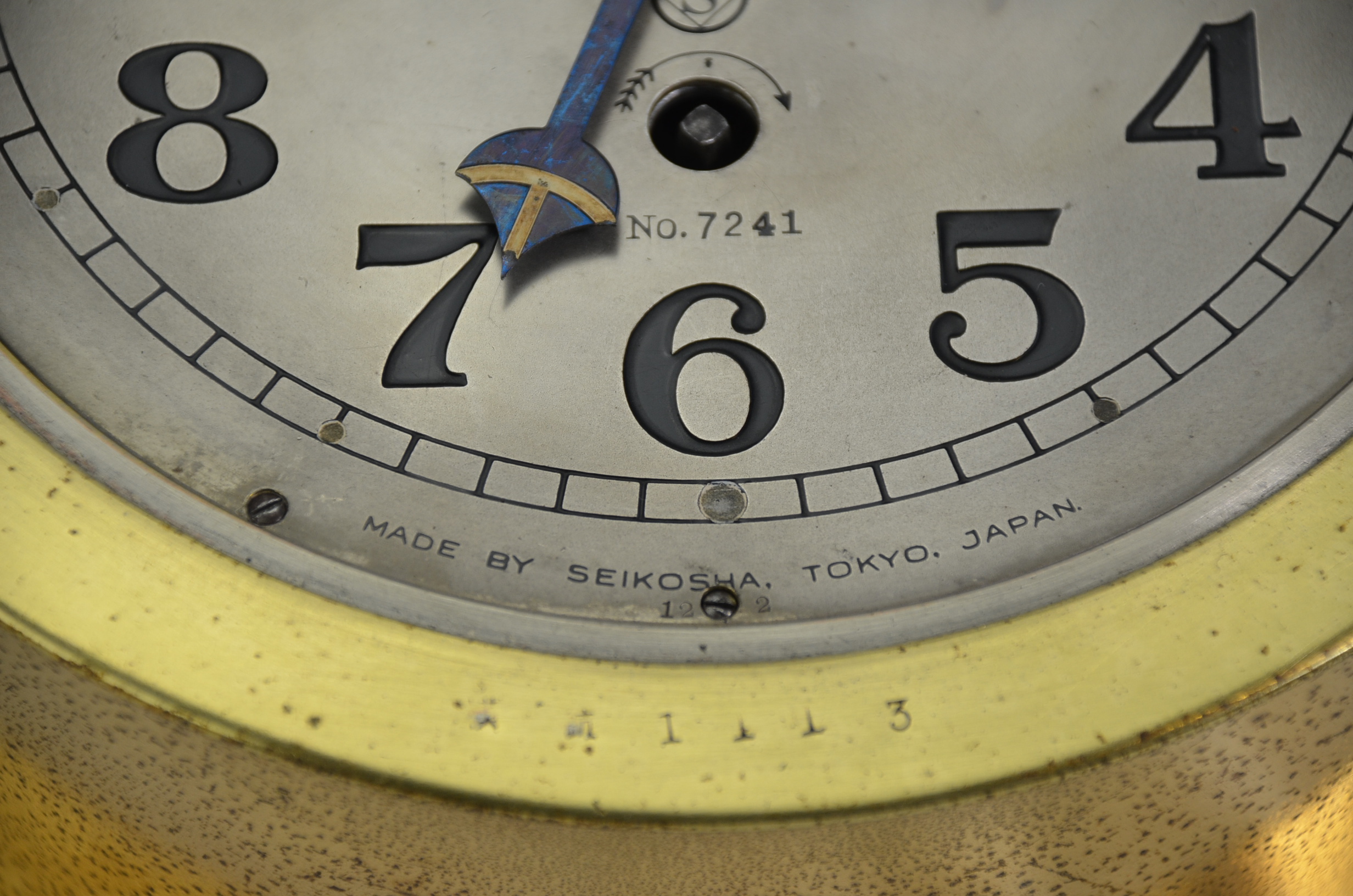 WW2 Japanese Seikosha Naval Bulkhead Clock - Image 4