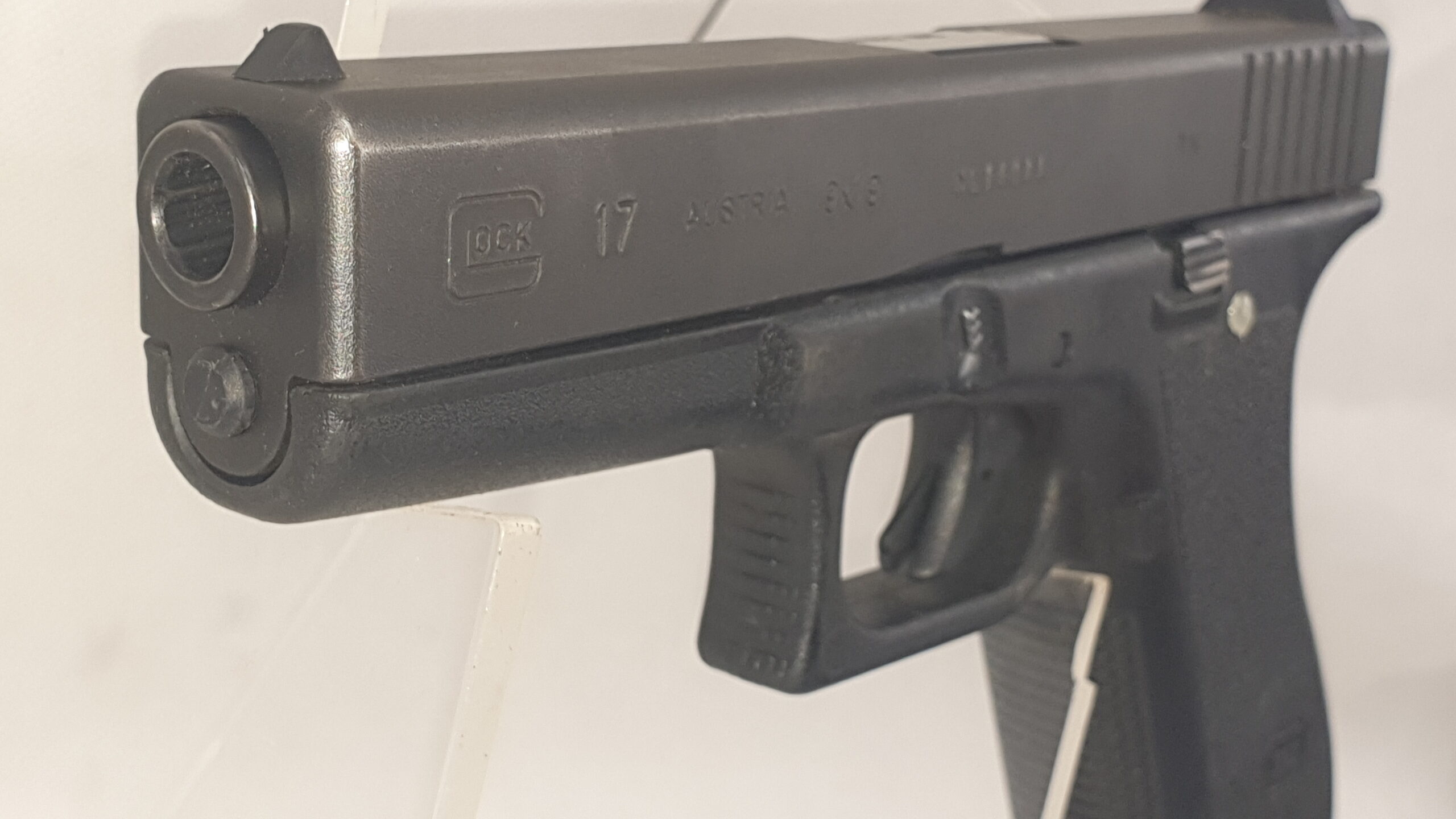 Glock 17 Semi-Automatic Pistol Deactivated #4 - Image 10