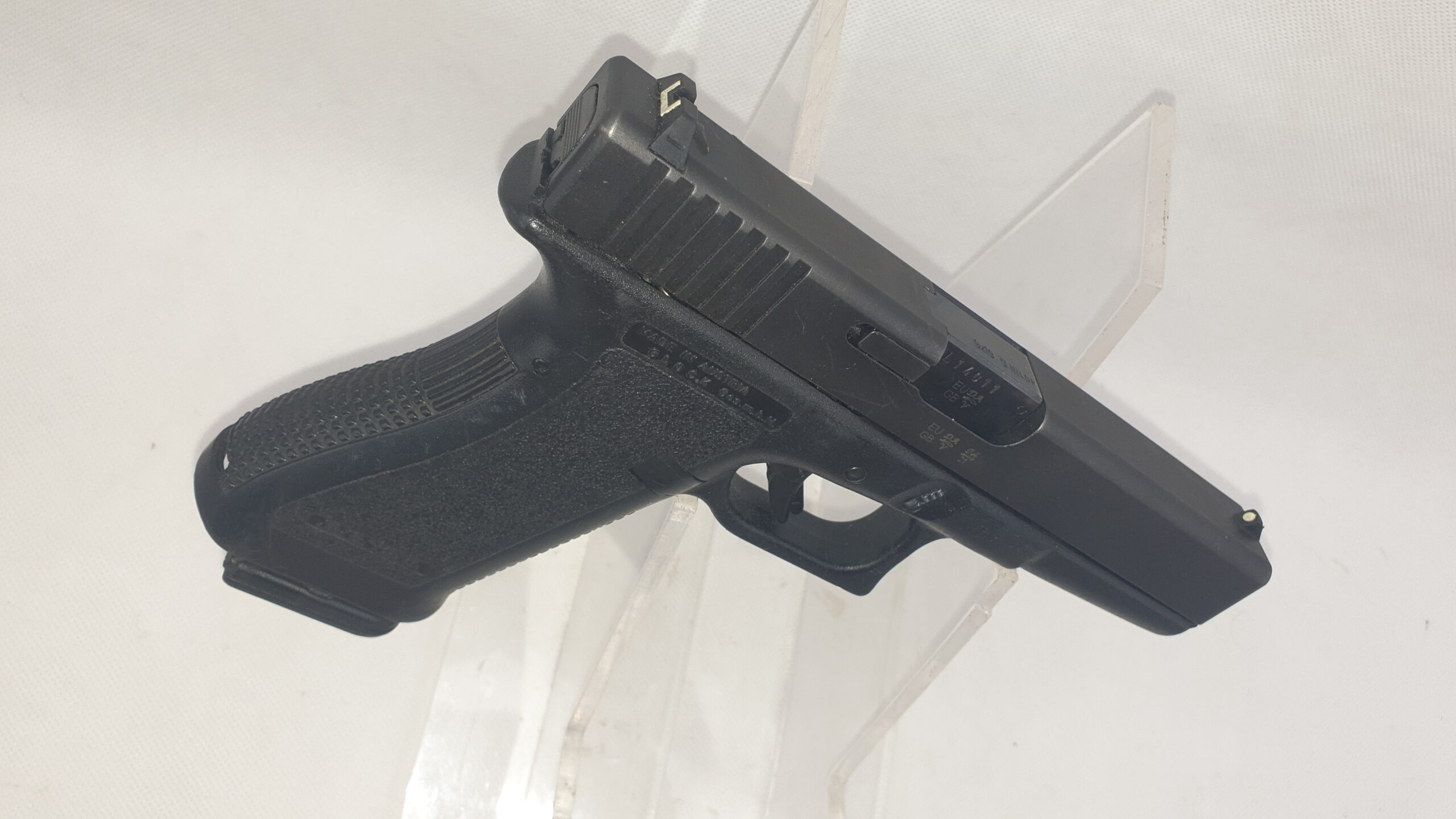 Glock 17 Semi-Automatic Pistol Deactivated #4 - Image 5