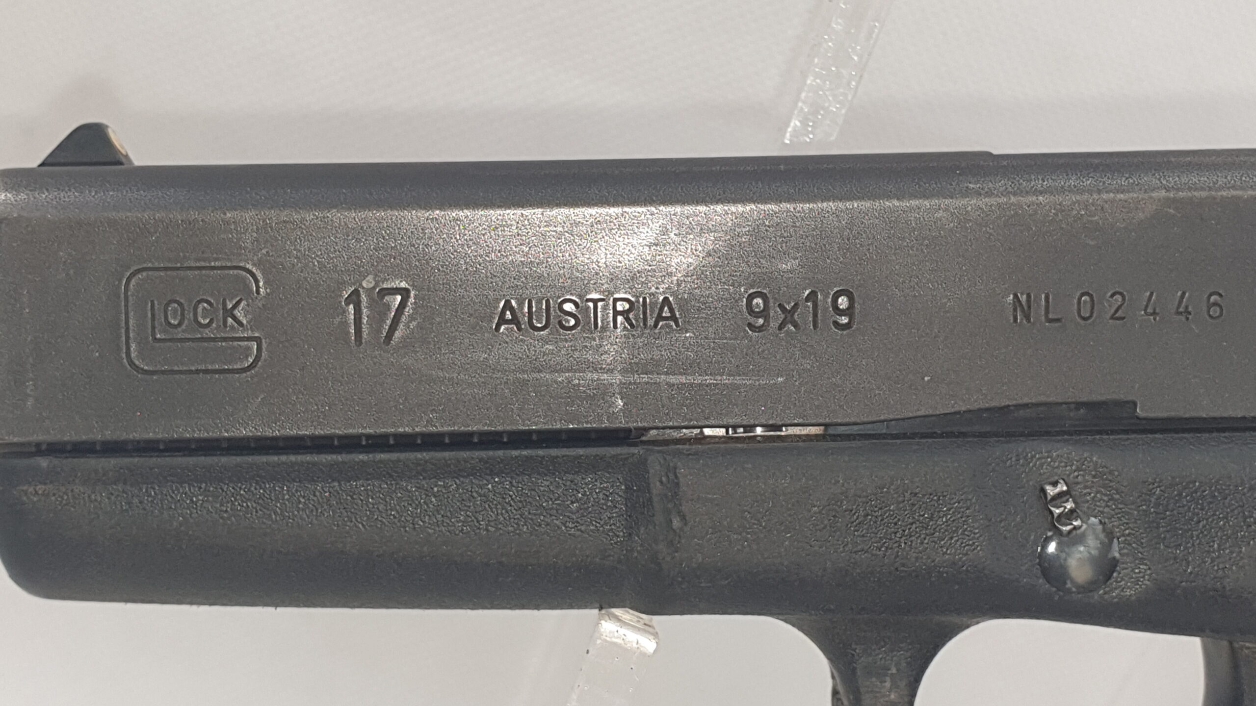 Glock 17 Semi-Automatic Pistol Deactivated #5 - Image 10
