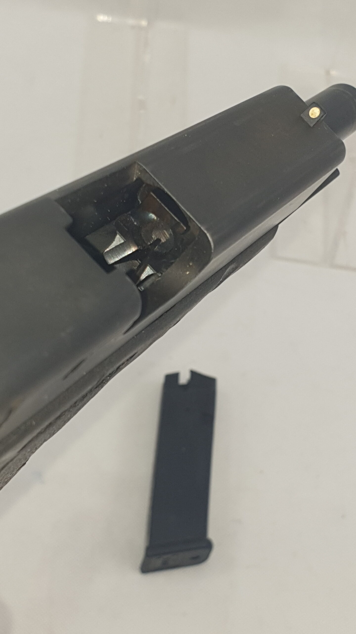 Glock 17 Semi-Automatic Pistol Deactivated #5 - Image 18