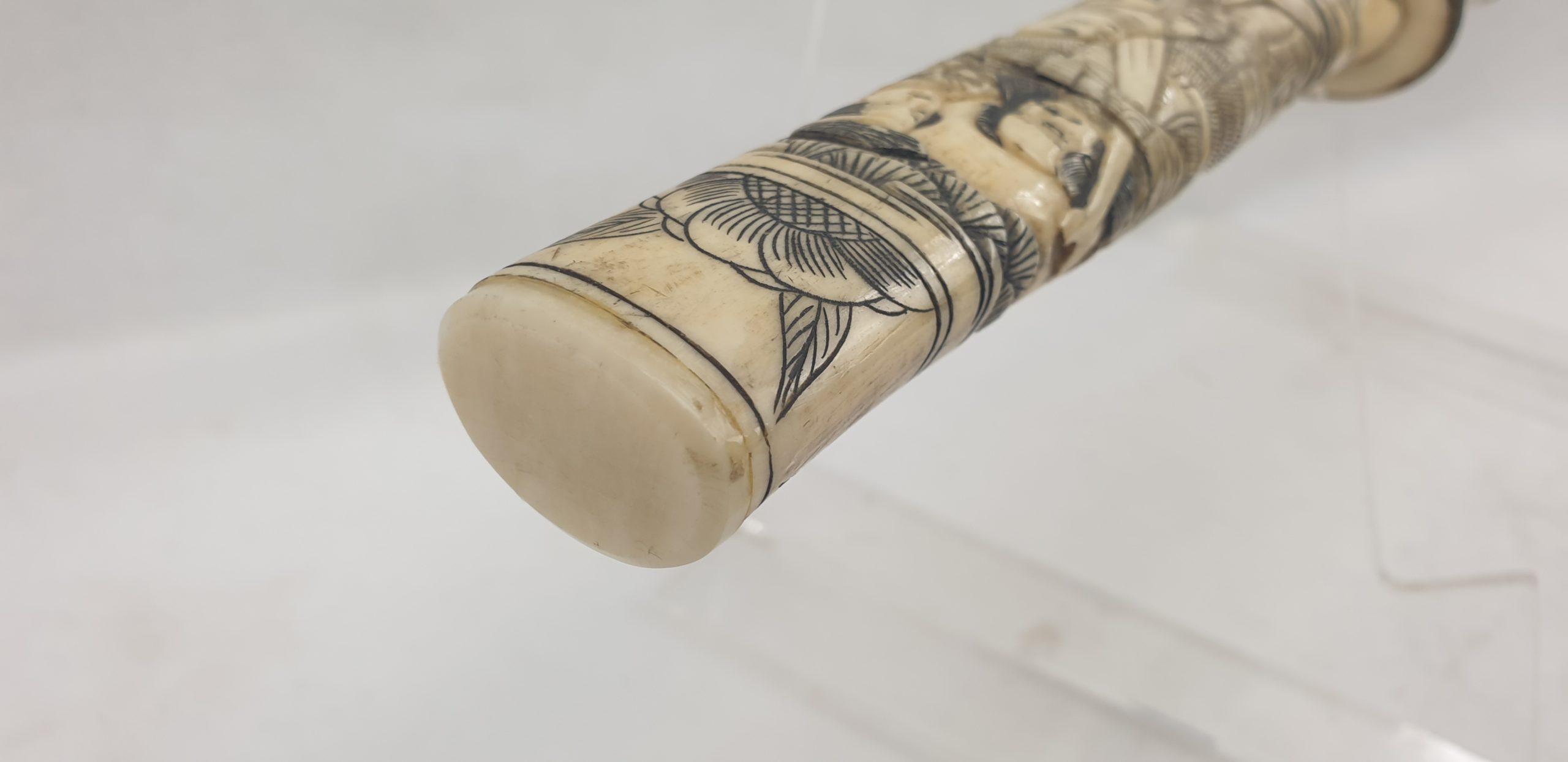Japanese Signed Wakizashi Sword with Carved Bone Fittings - Image 13