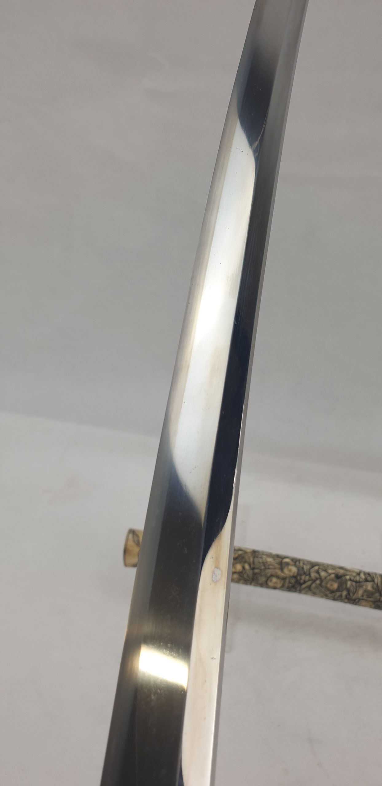 Japanese Signed Wakizashi Sword with Carved Bone Fittings - Image 18