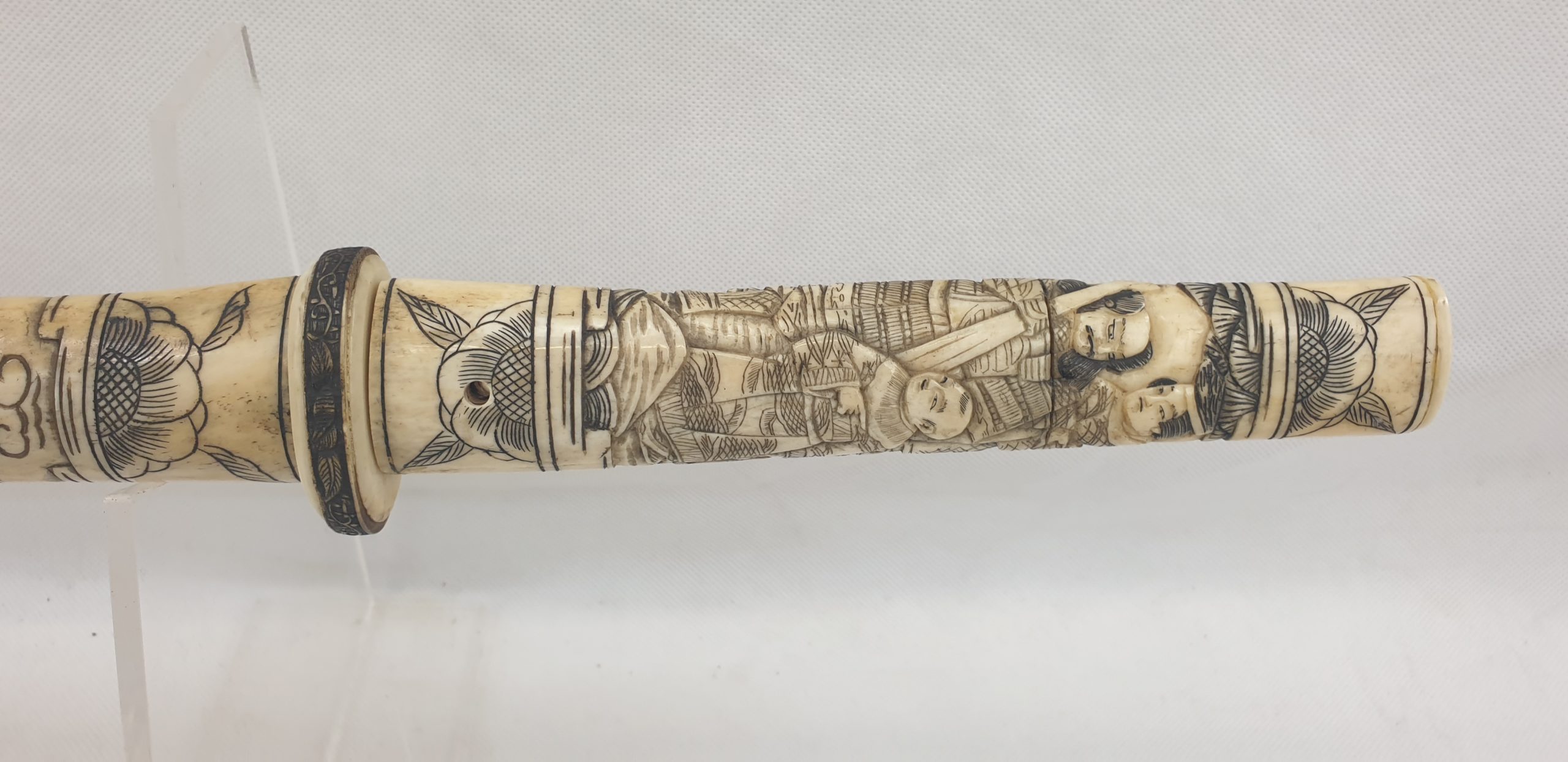 Japanese Signed Wakizashi Sword with Carved Bone Fittings - Image 4