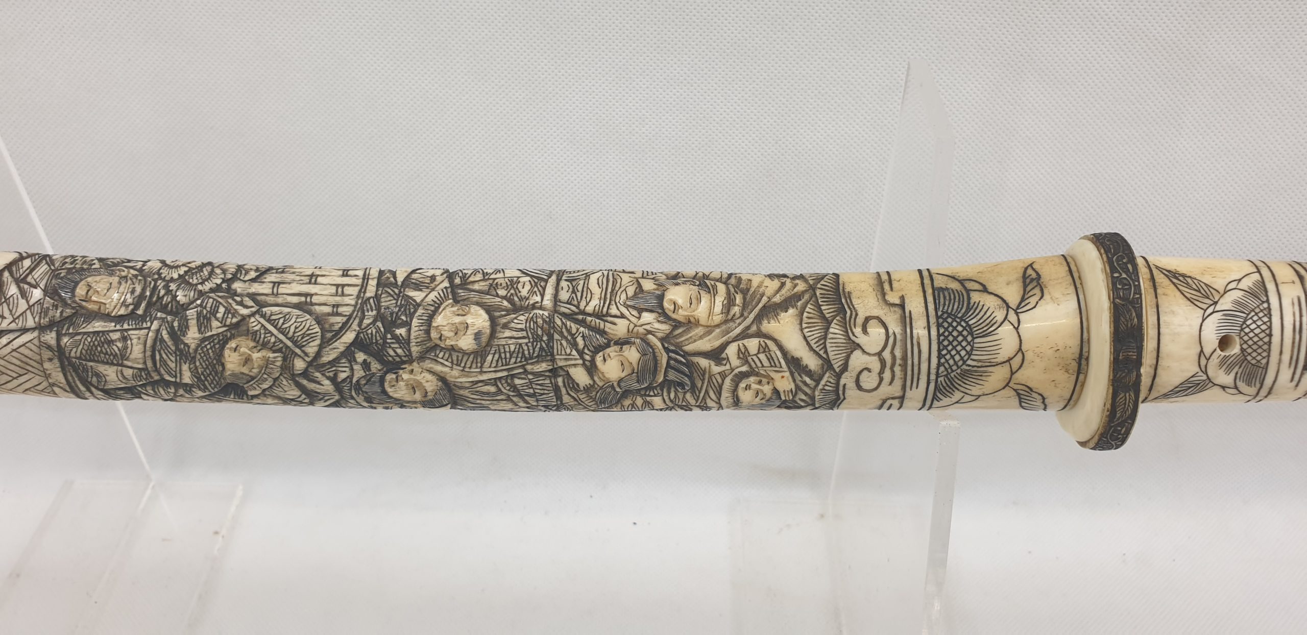 Japanese Signed Wakizashi Sword with Carved Bone Fittings - Image 5
