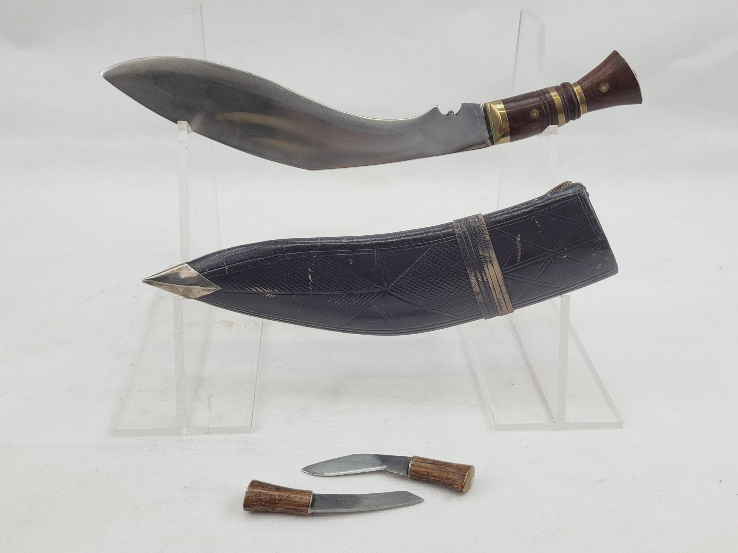 Nepalese Kukri With Scabbard Karda And Chakmak - Image 2