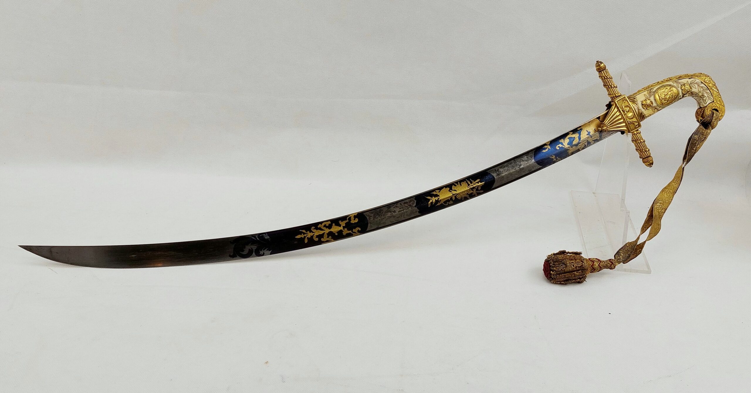 Very Fine Georgian General Mameluke Blue and Gilt Sabre Similar to Lloyd Sword Design Circa 1800 - Image 4