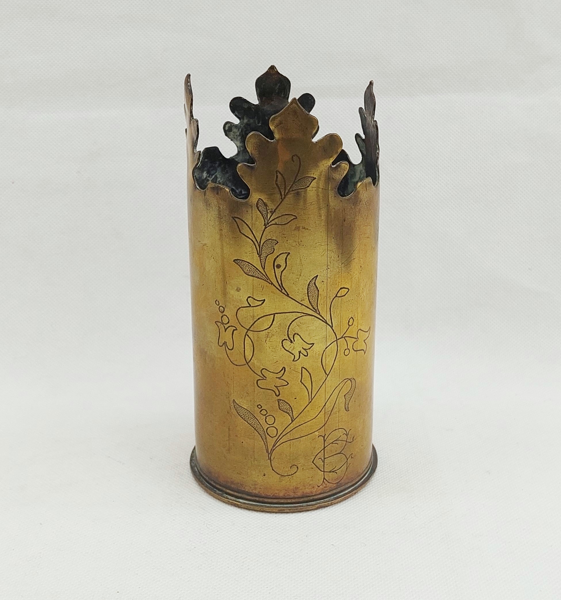 WW1 1888 Dated Trench Art Shell Case With Blue Bells