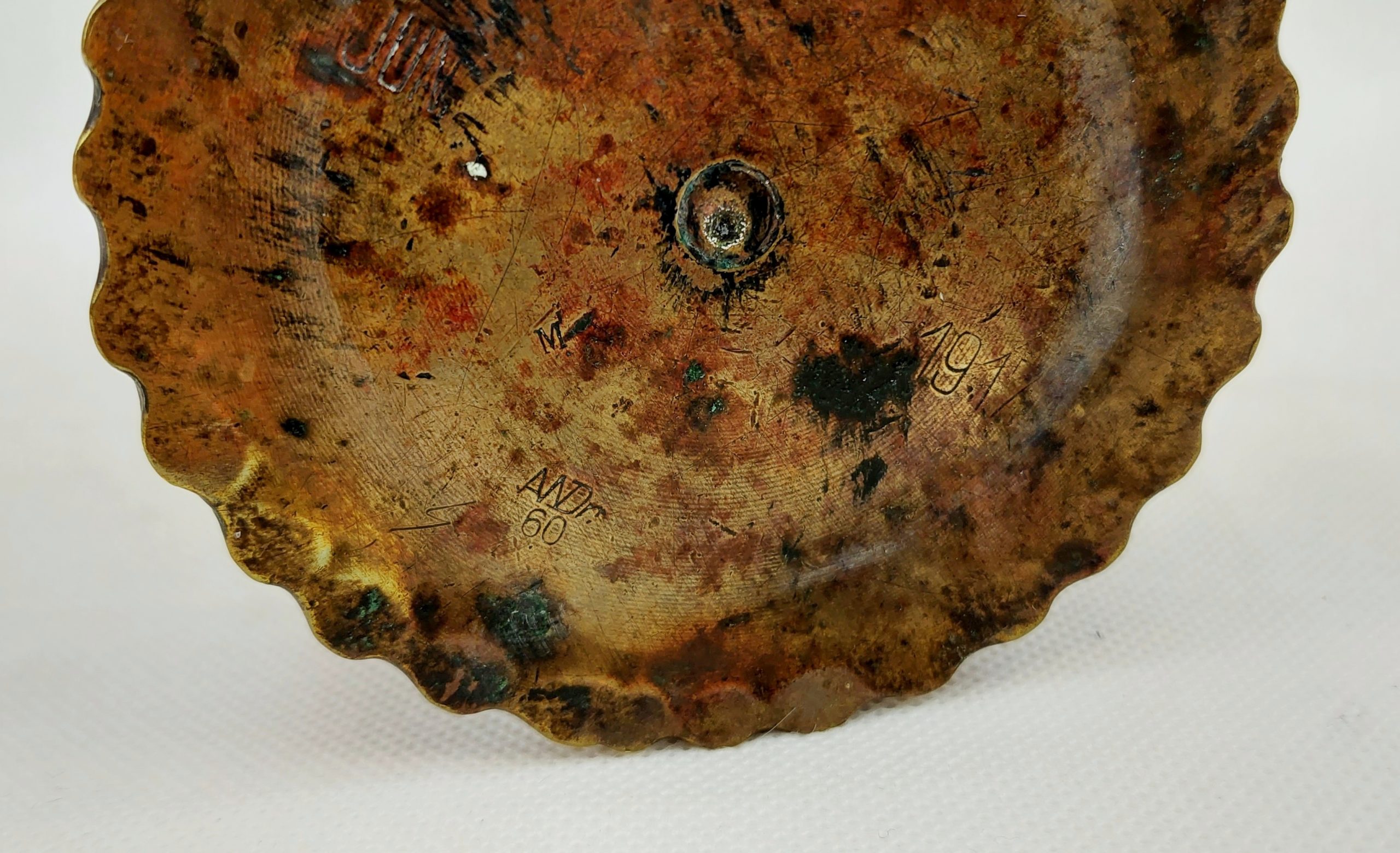 WW1 1914 1918 France Trench Art Shell Case - Image 2