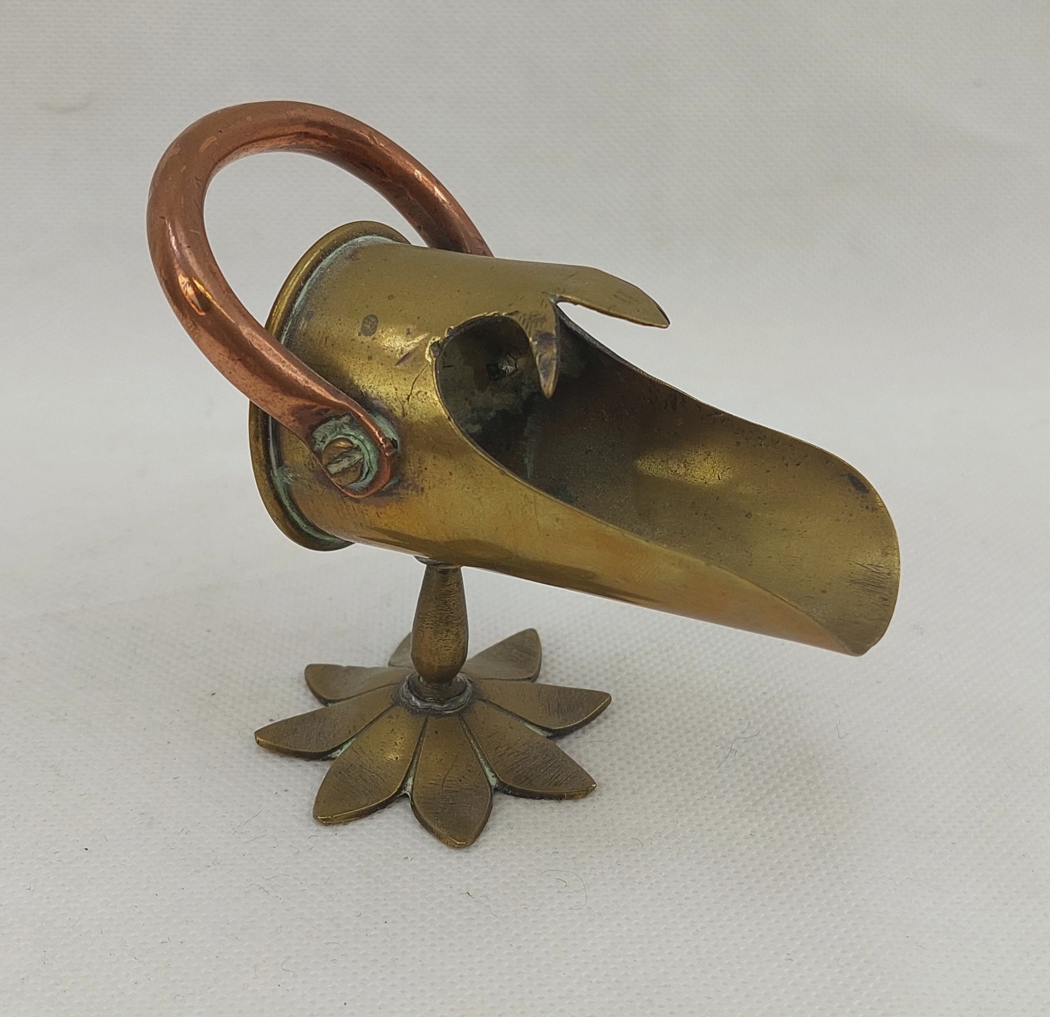 WW1 1912 Trench Art Shell Case Coal Scuttle With A Copper Handle