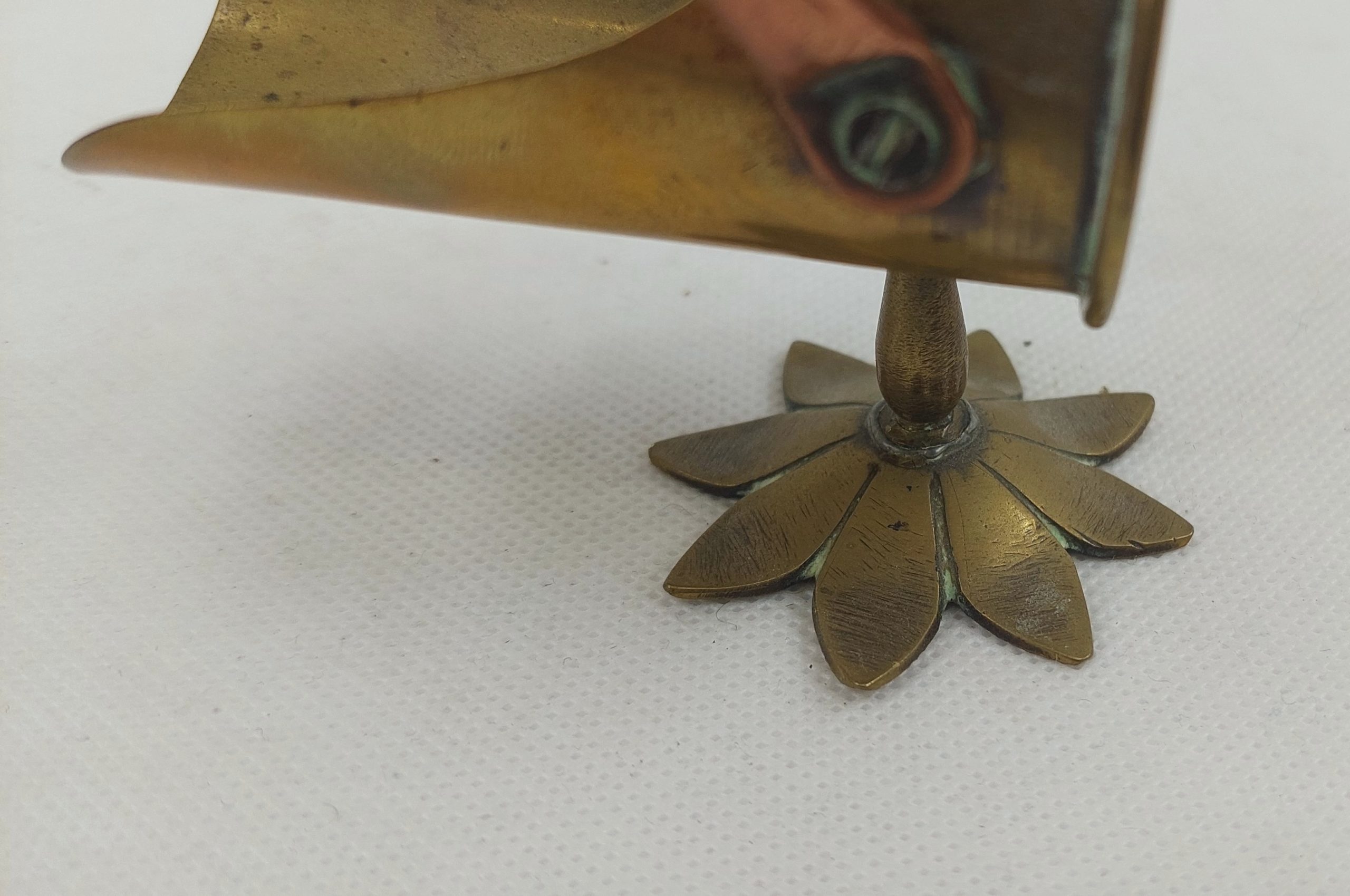 WW1 1912 Trench Art Shell Case Coal Scuttle With A Copper Handle - Image 2