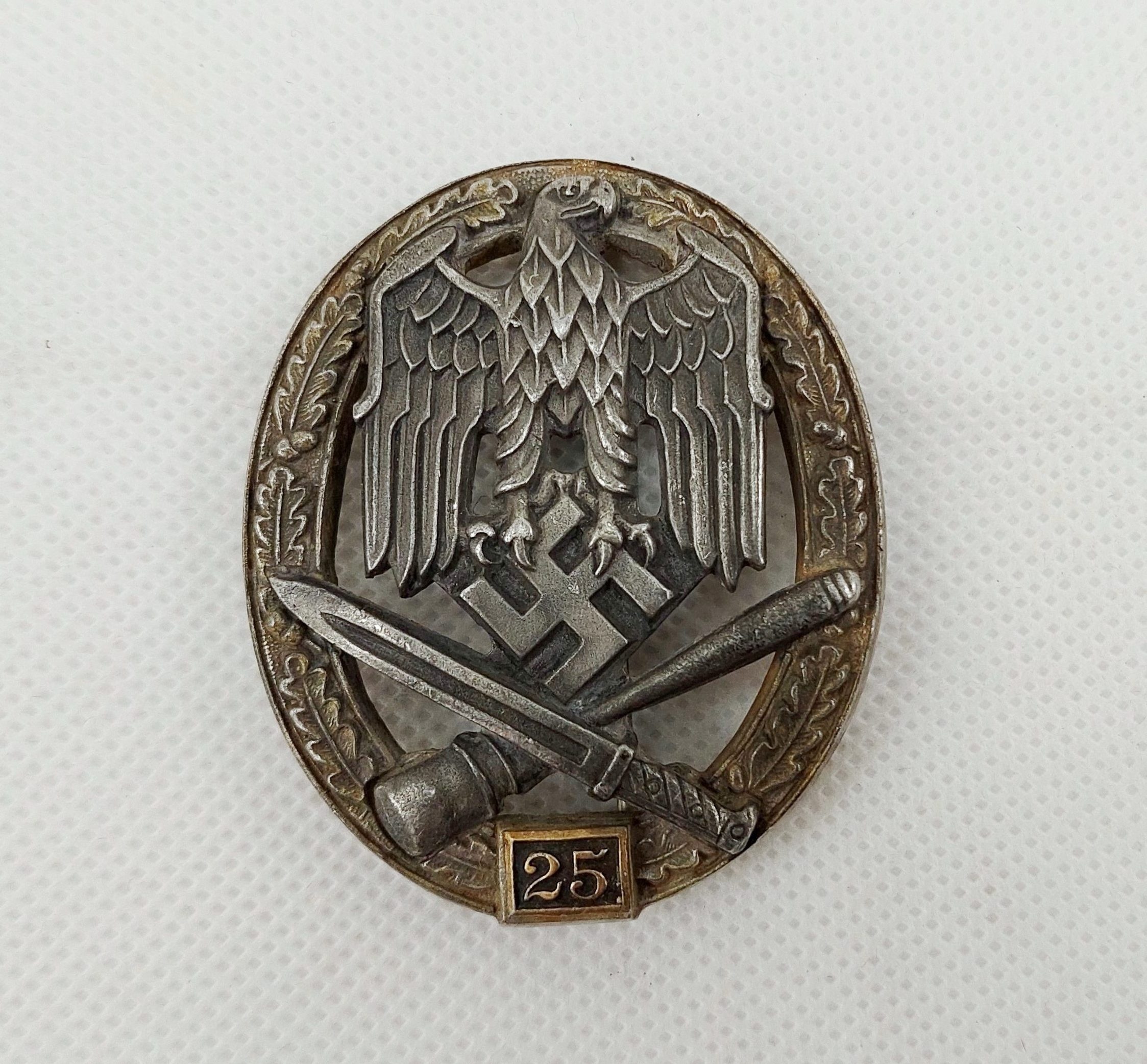 WW2 German Heer 25 General Assault Badge
