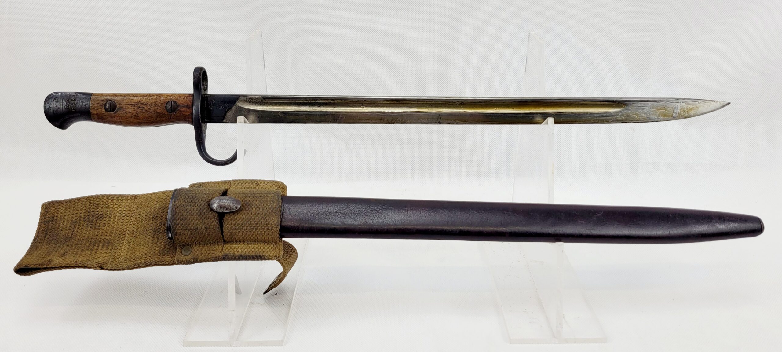 1907 Pattern Hooked Quillion Bayonet With Matching Numbers Of R829 To The Yorkshire Regiment With Scabbard And Rare Canvas Frog