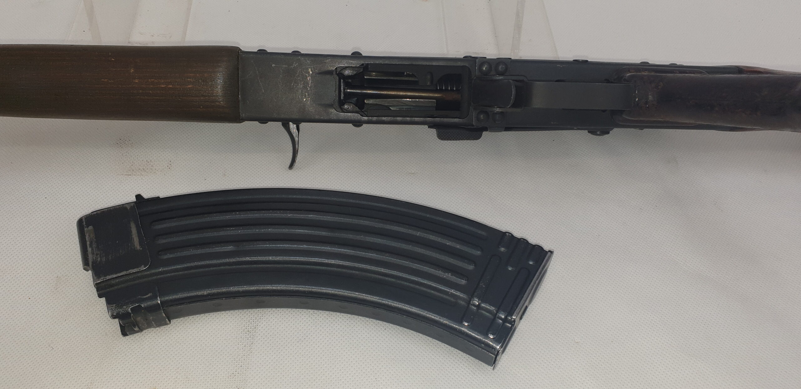 Cold War Era 1976 Dated Romanian AK-47 Assault Rifle - Deactivated - Image 8