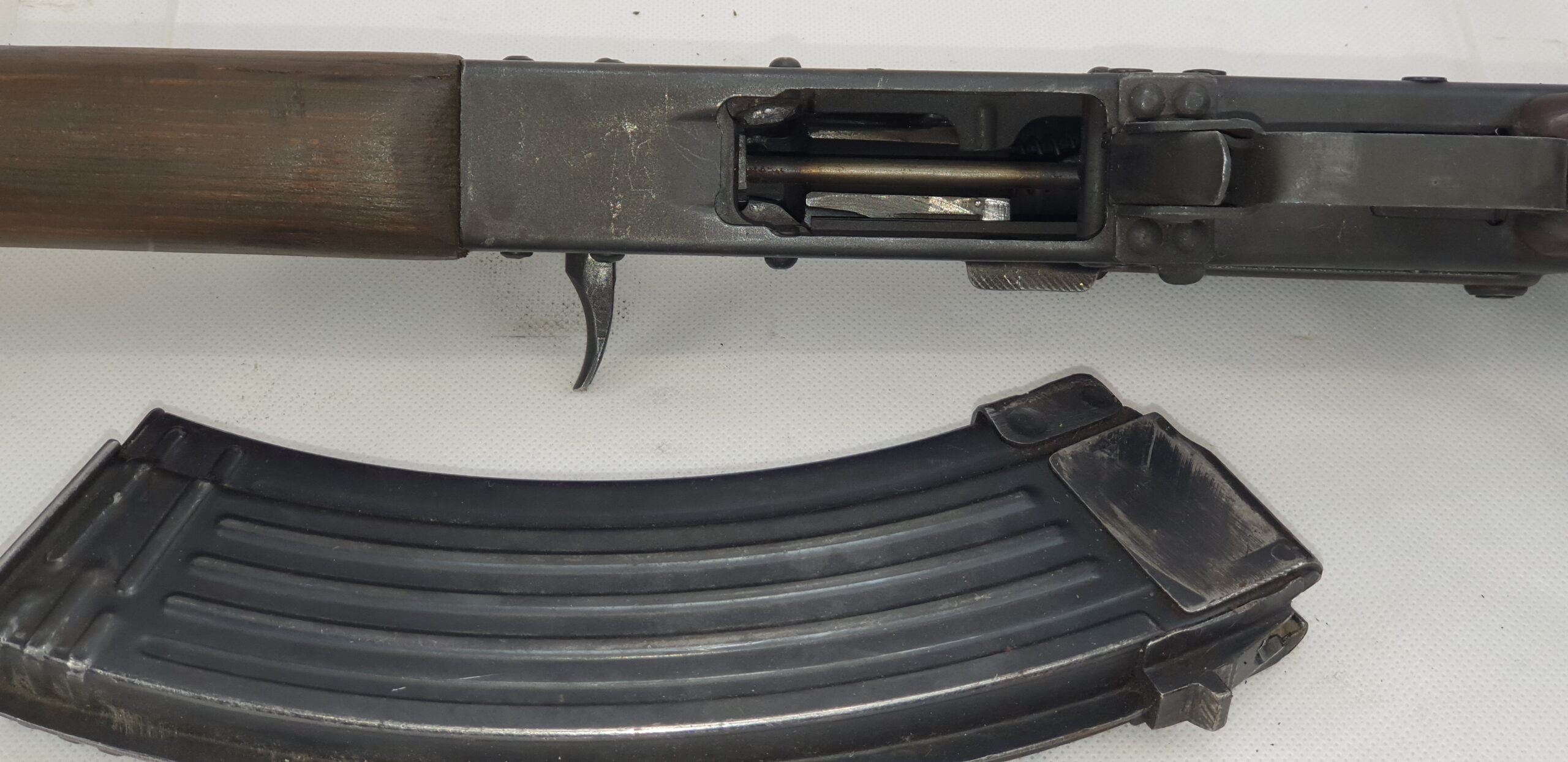 Cold War Era 1983 Dated Romanian AK-47 Assault Rifle - Deactivated - Image 8