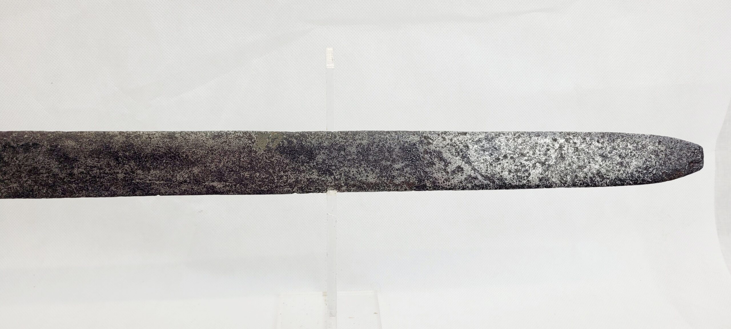 Early 1630s Andrea Ferrara 1630s Officers Sword With A Fine Blade - Image 8