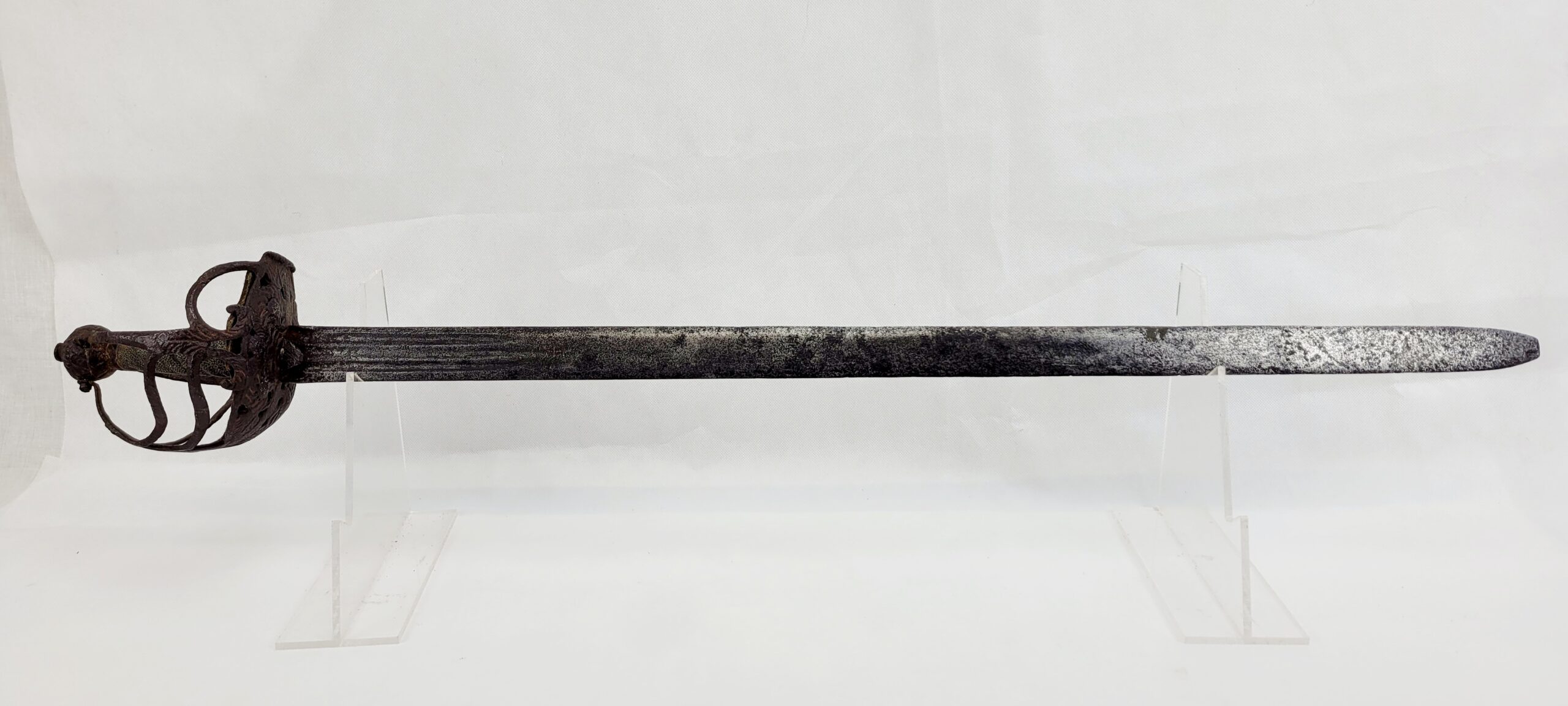 Early 1630s Andrea Ferrara 1630s Officers Sword With A Fine Blade - Image 11