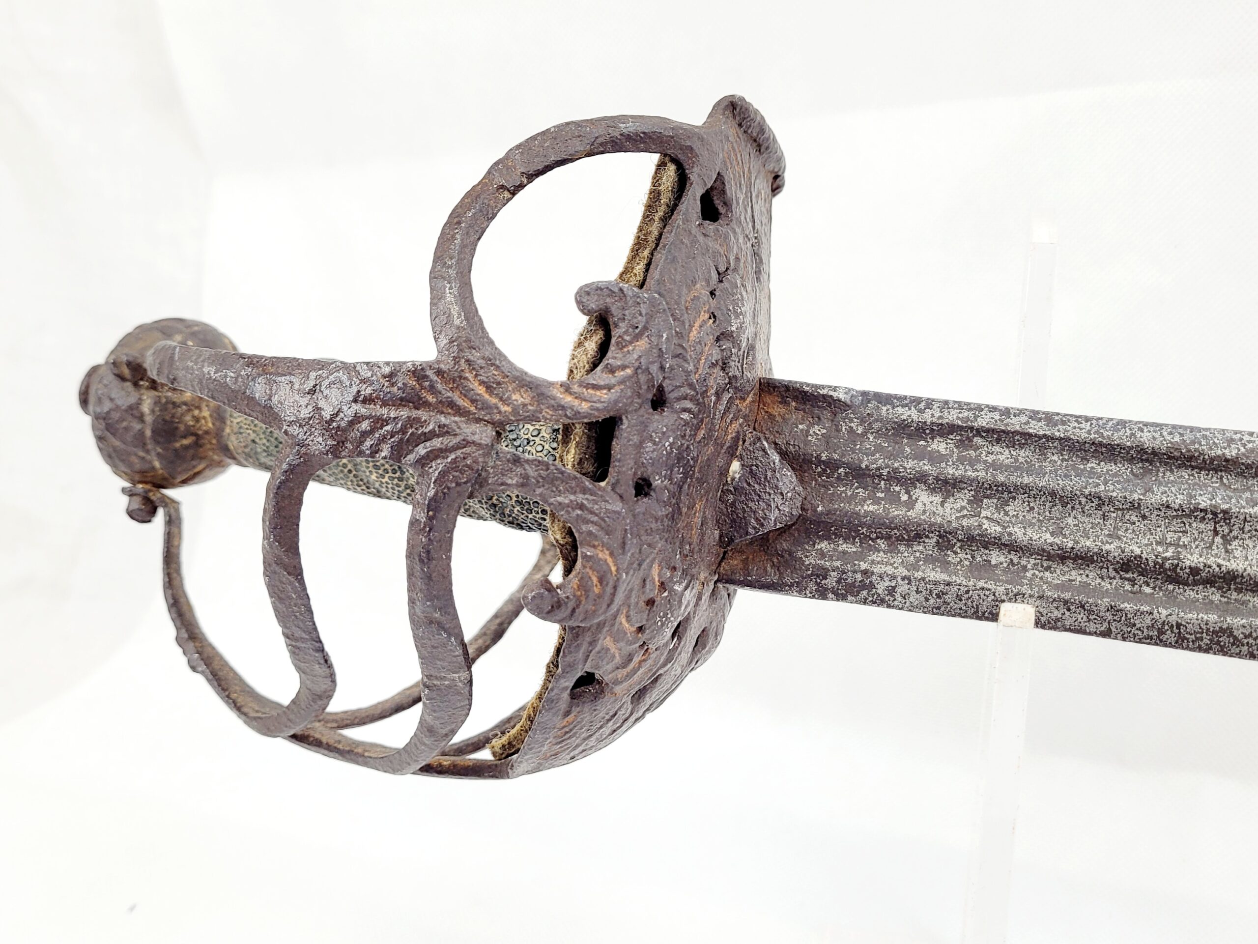 Early 1630s Andrea Ferrara 1630s Officers Sword With A Fine Blade - Image 2