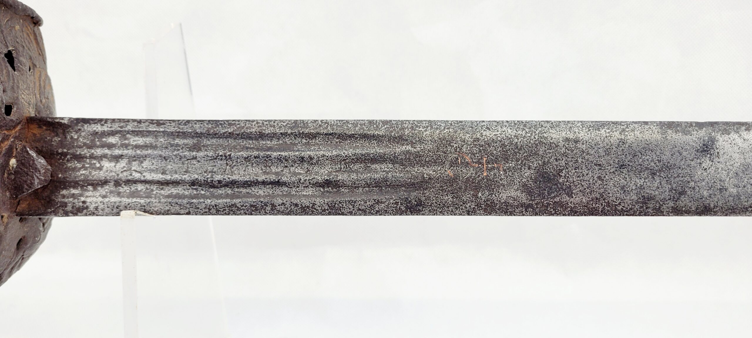 Early 1630s Andrea Ferrara 1630s Officers Sword With A Fine Blade - Image 10