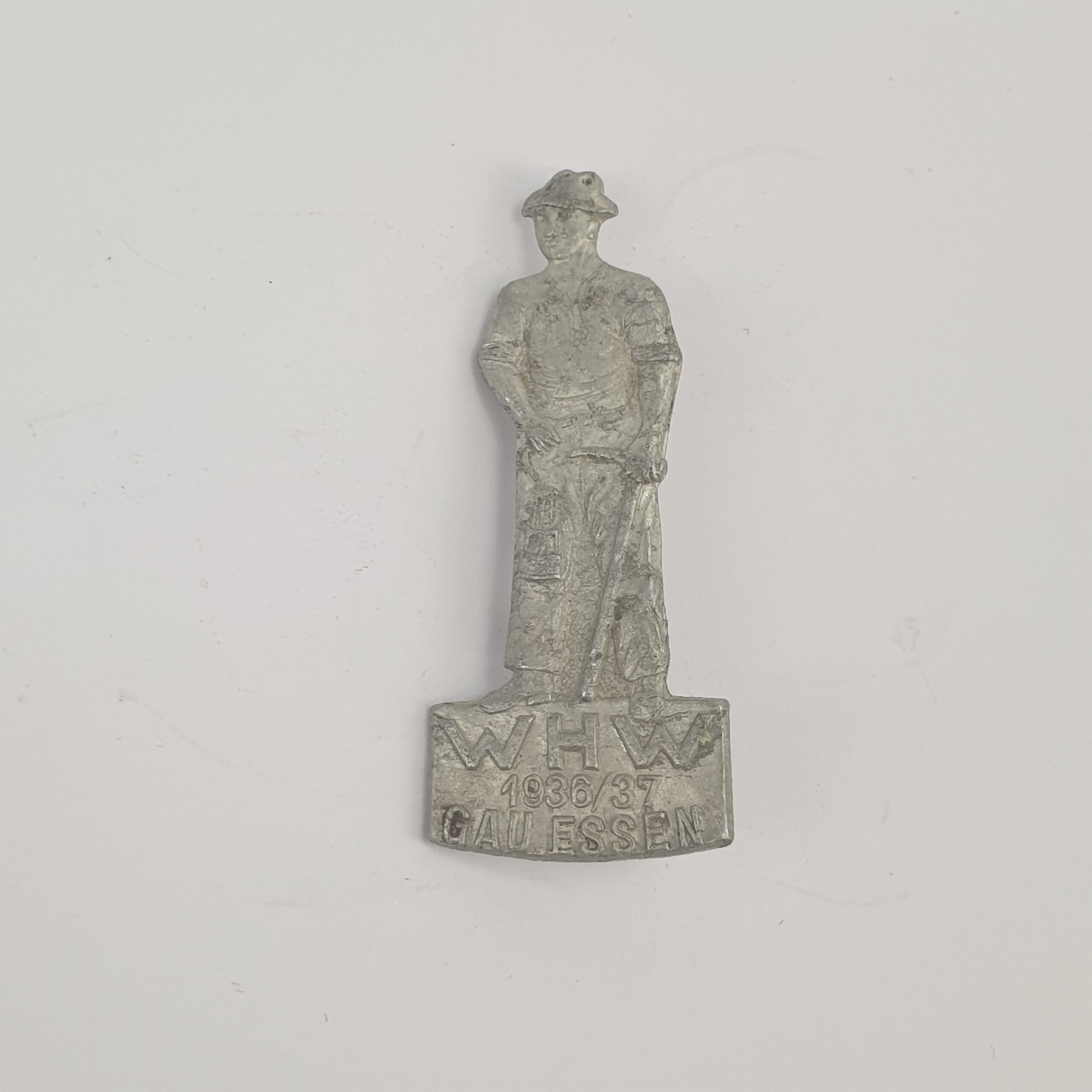 German 1936 1937 Workers Eat Well Badge