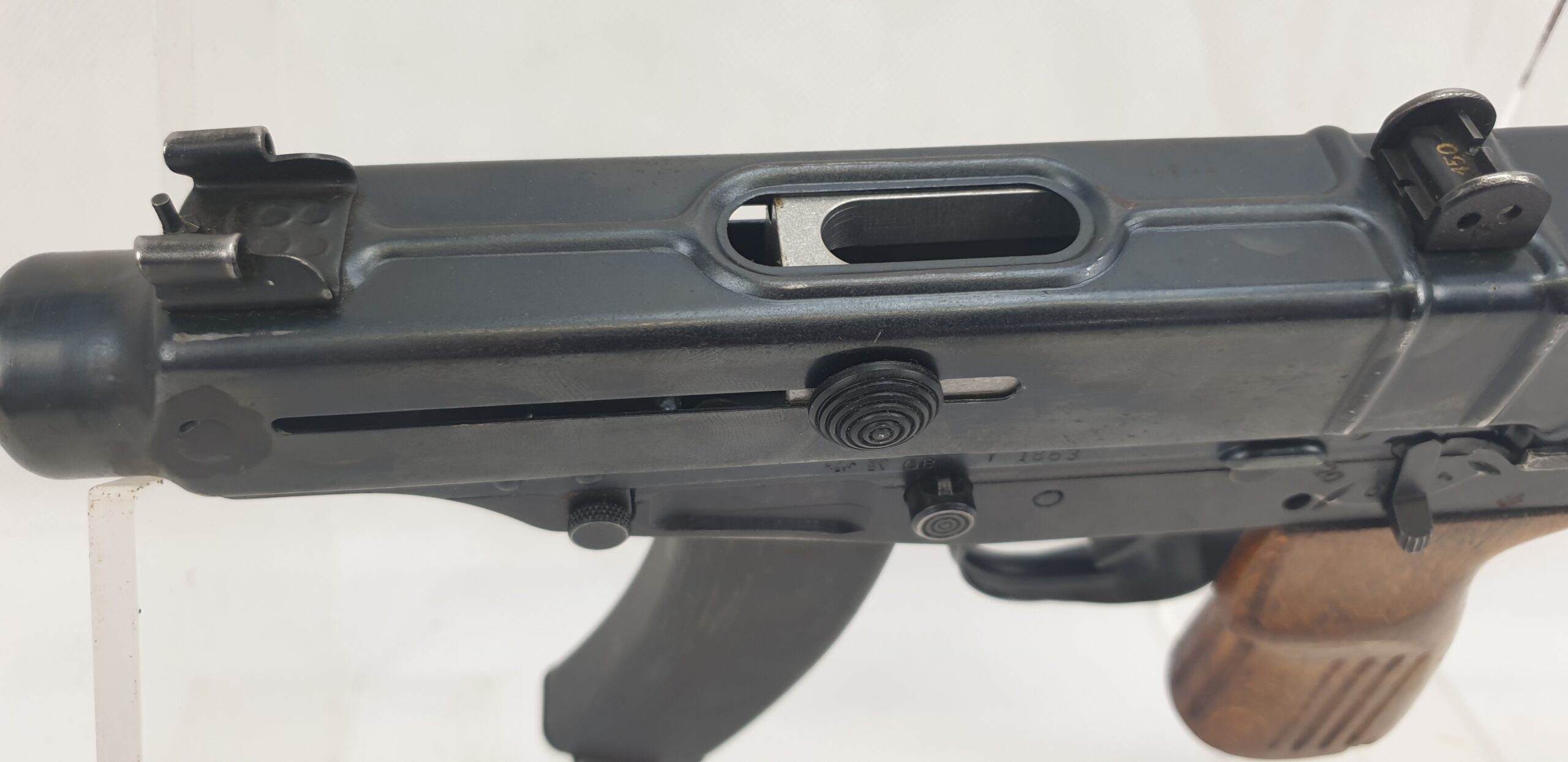 Skorpion VZ61 Sub-Machine Gun, Holster and Kit – Deactivated - Image 4