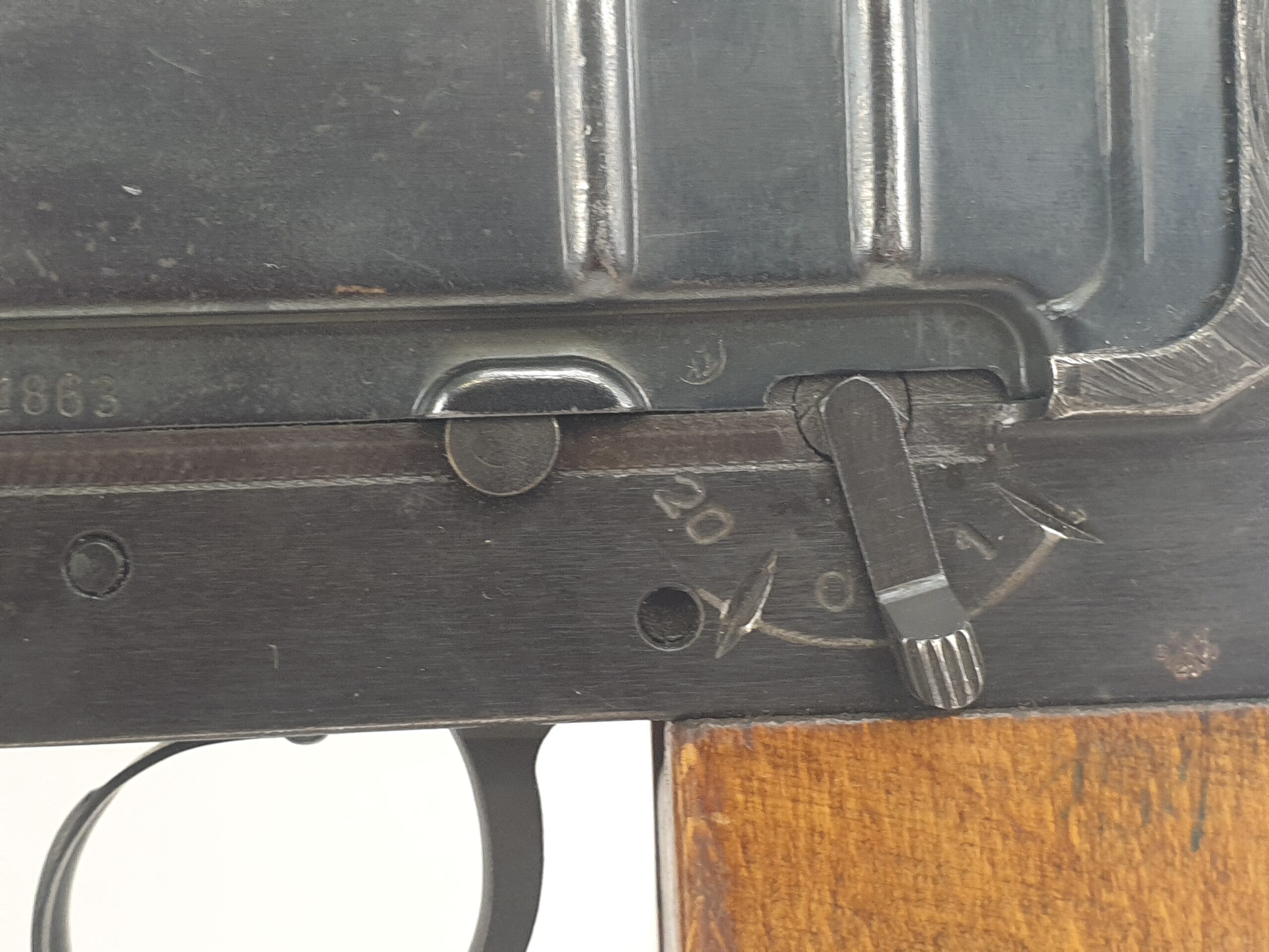 Skorpion VZ61 Sub-Machine Gun, Holster and Kit – Deactivated - Image 10