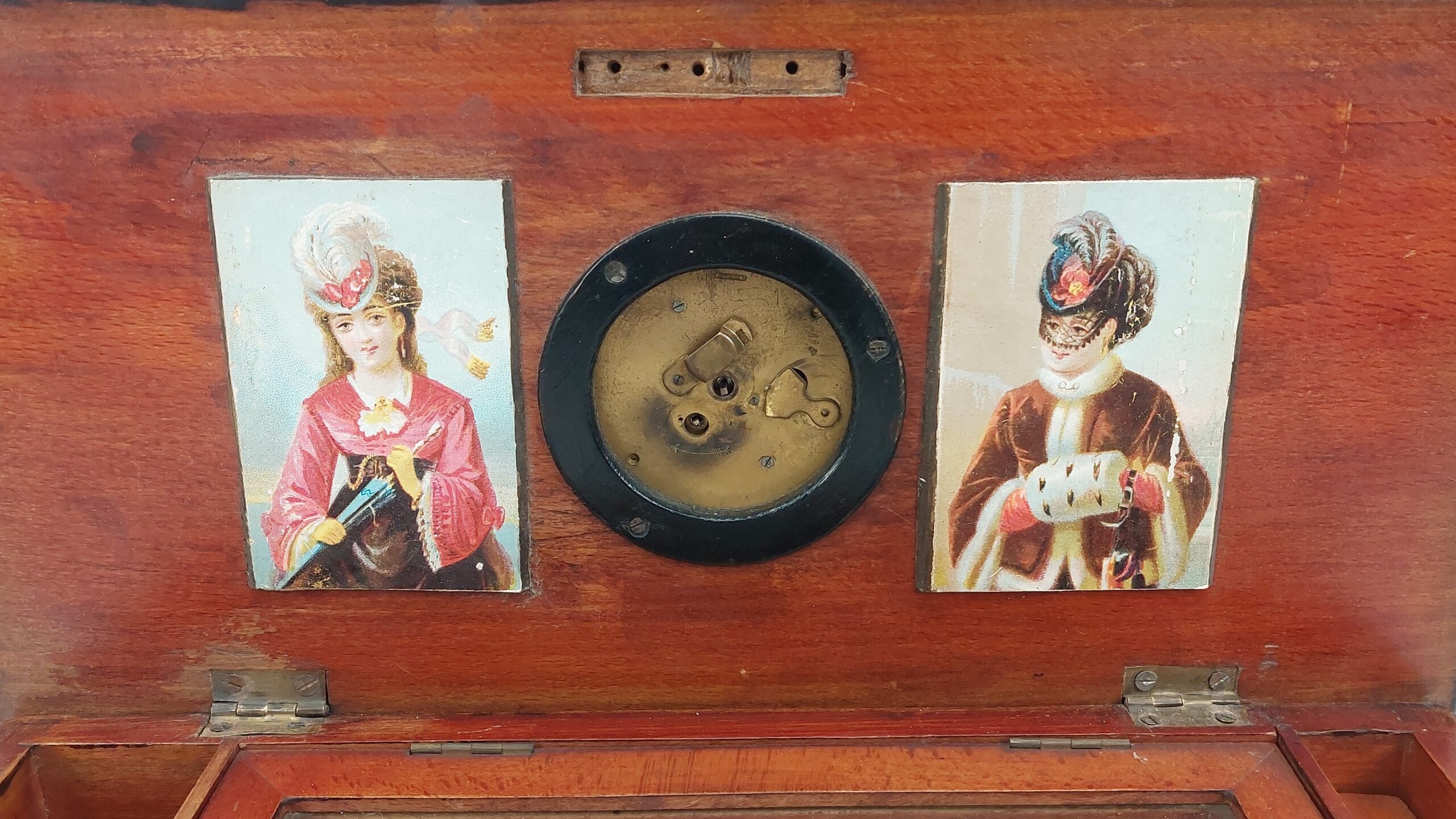 19th Century Four Tune Musical Box With Integral Clock - Image 6