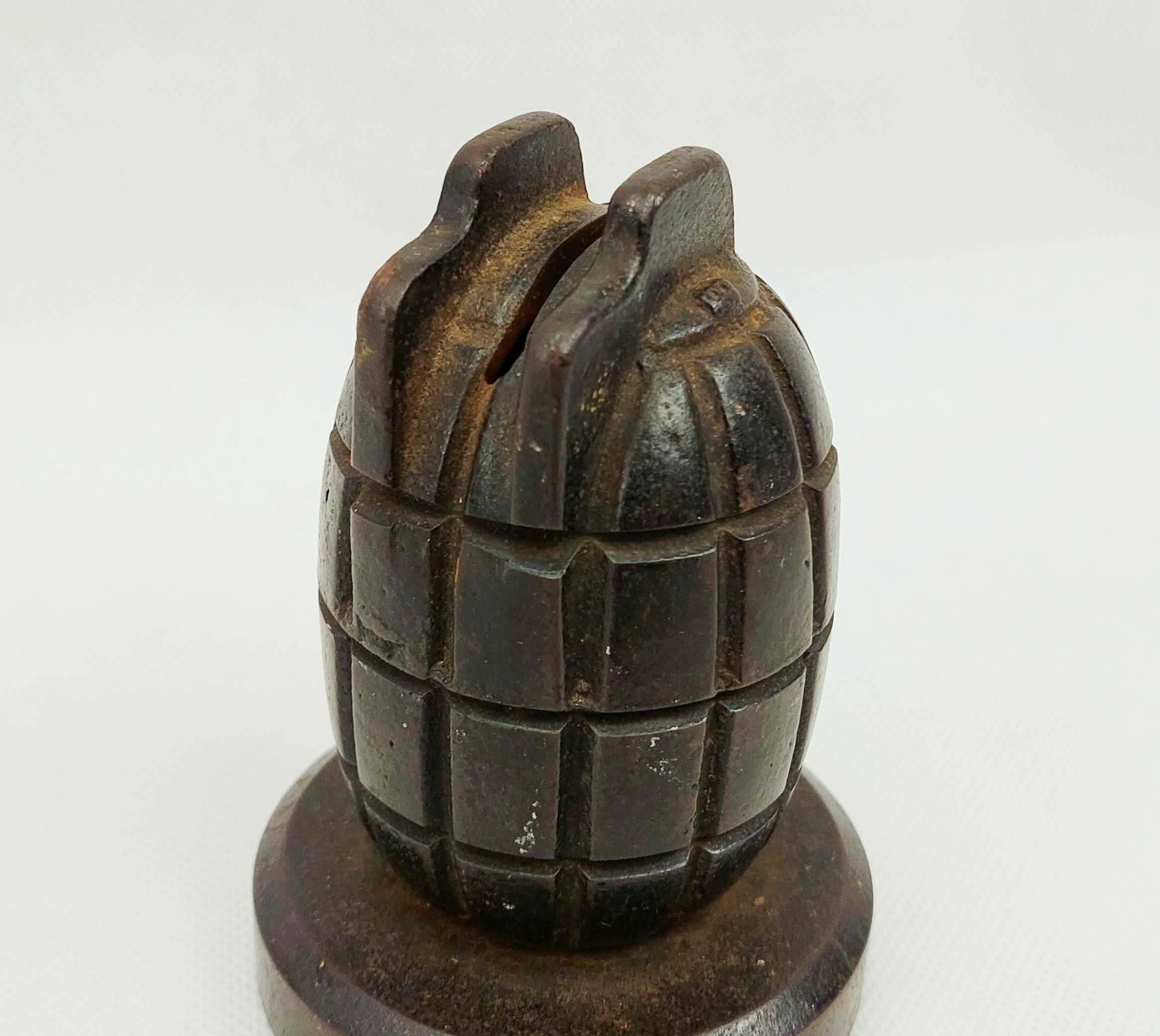 Cast Iron British Mills Bomb Grenade Money Box - Image 4