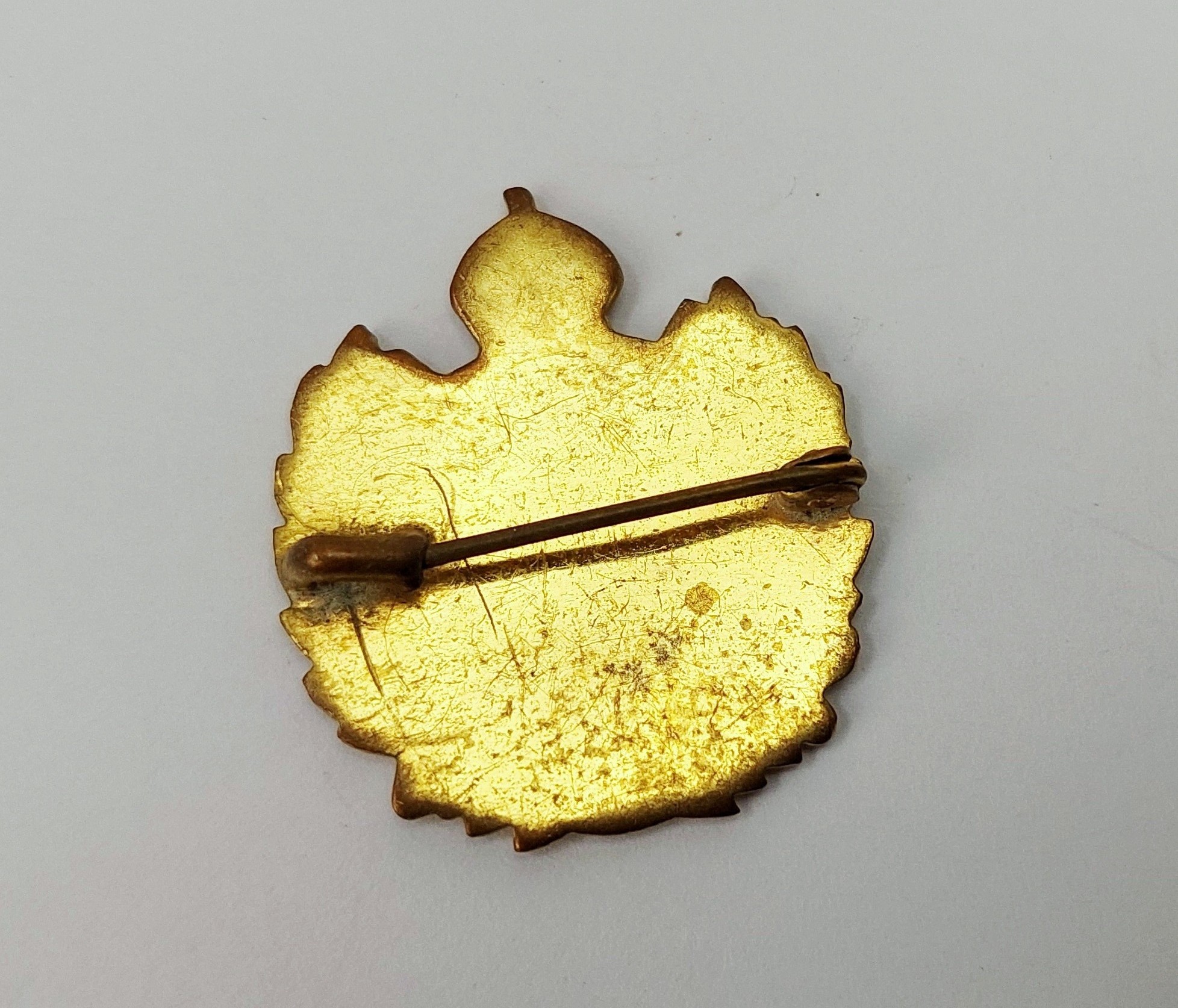 Circa WW2 Royal Engineers Gilt And Enamel Sweetheart Badge - Image 2