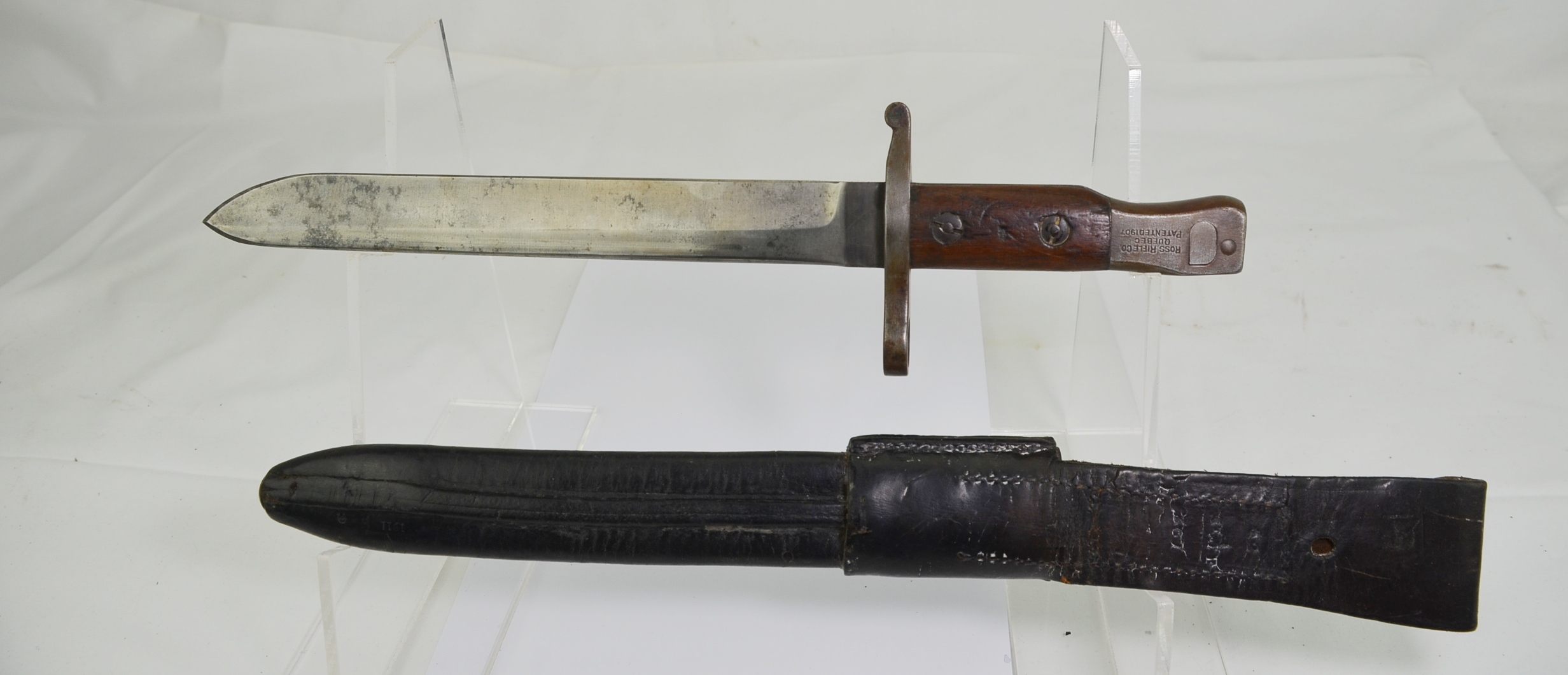 Pre-WW1 Canadian 1st Pattern Unit Marked Ross Bayonet With Original Scabbard And Frog - Image 3
