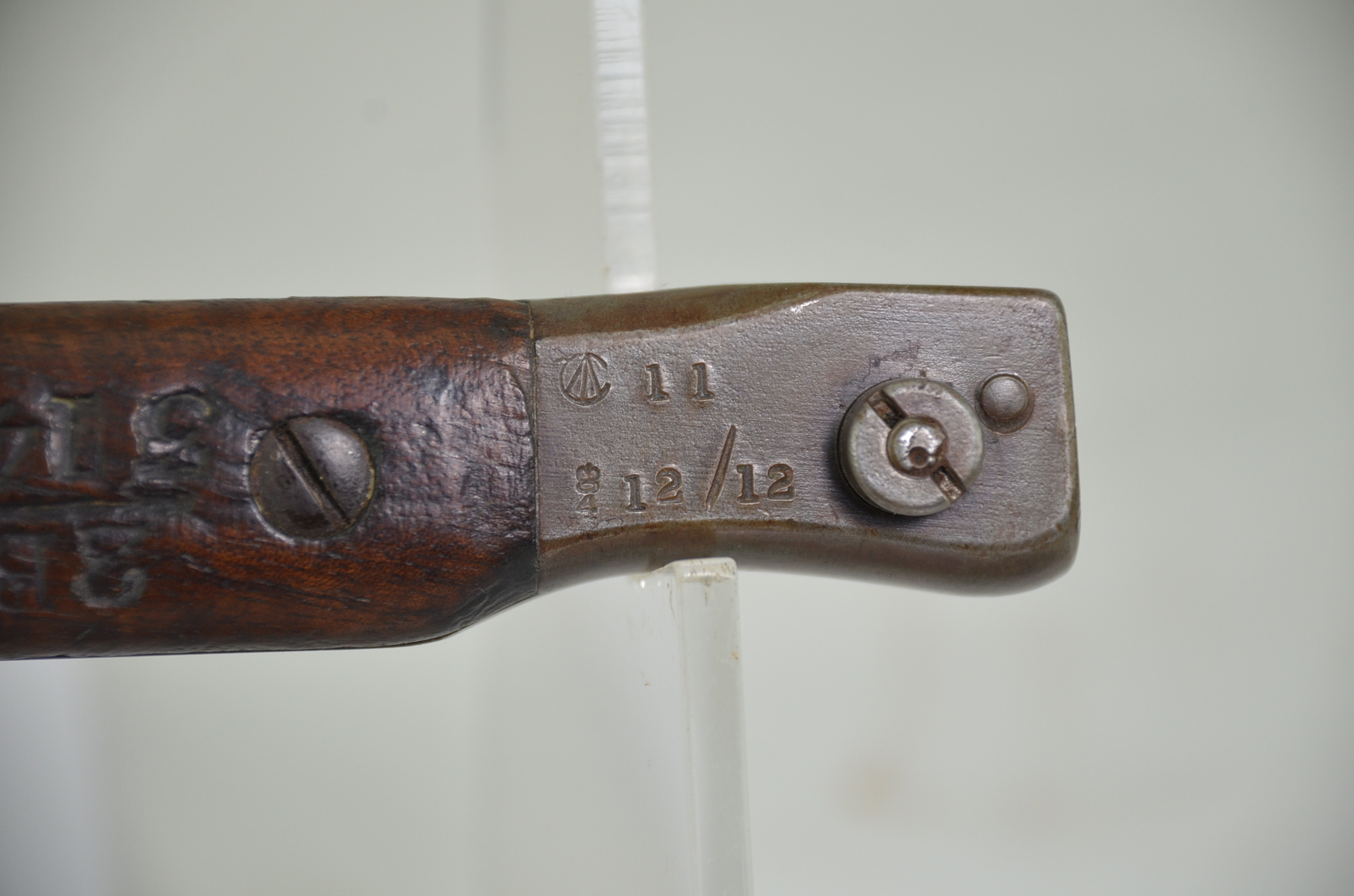Pre-WW1 Canadian 1st Pattern Unit Marked Ross Bayonet With Original Scabbard And Frog - Image 9