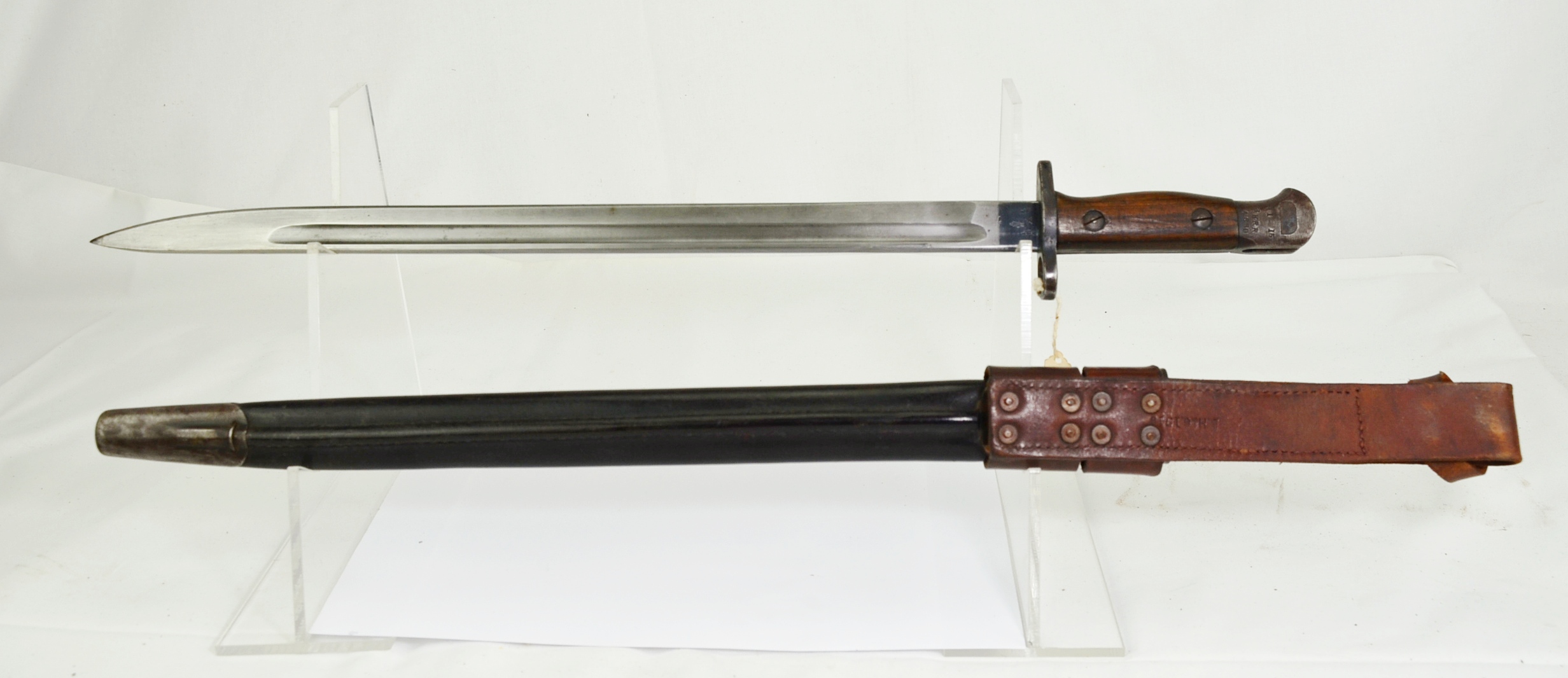 WW1 British Unit Marked Sword Bayonet Pattern 1907, Scabbard And Frog