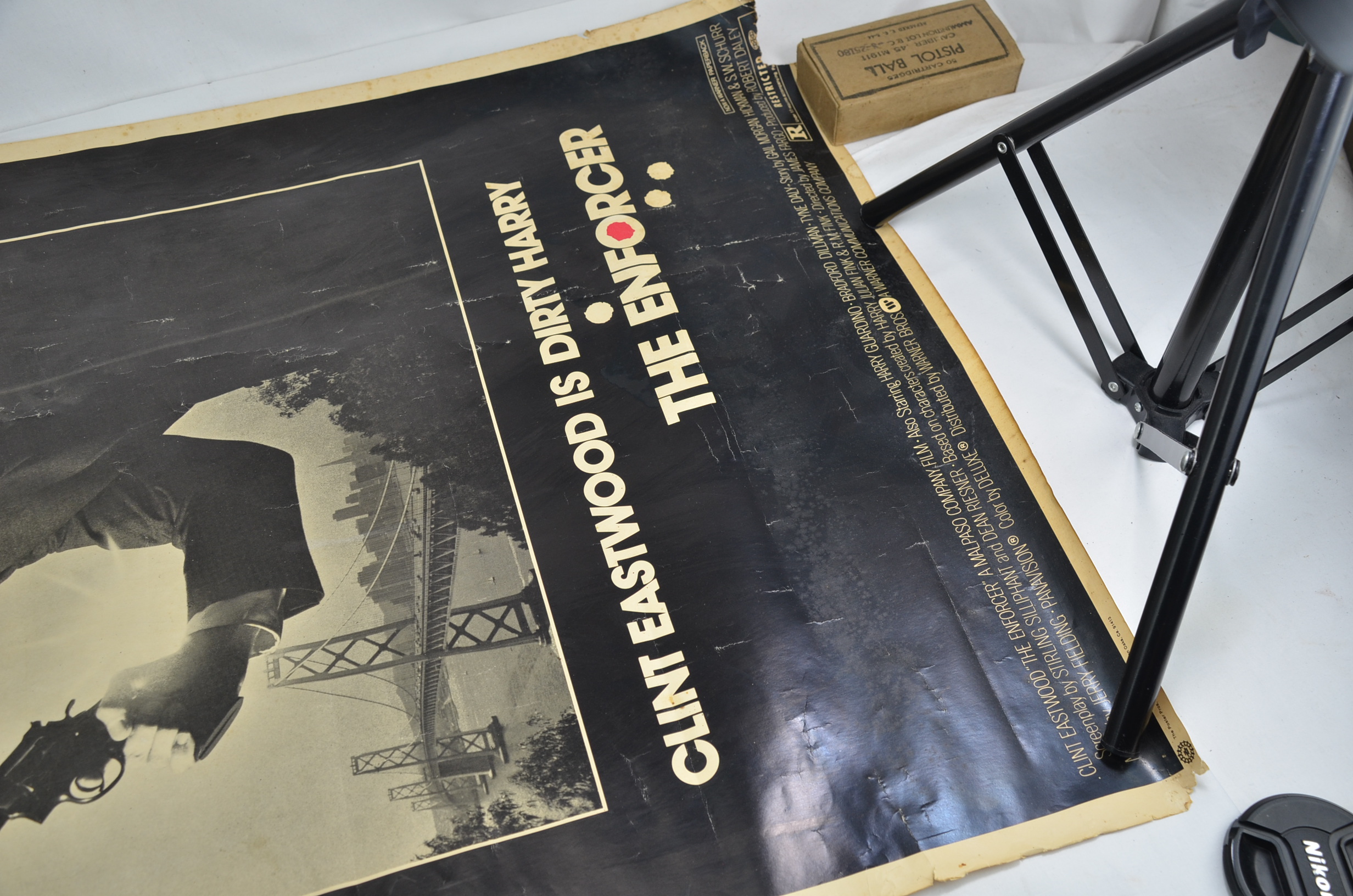 Smith and Wesson Model .44 Magnum with Original Dirty Harry Movie Poster - Image 13