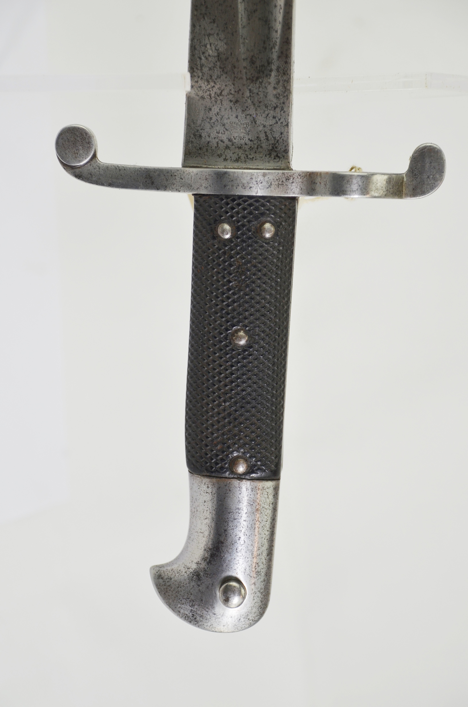 British 1860 Pattern ‘Yataghan’ Sword Bayonet and Scabbard - Image 6